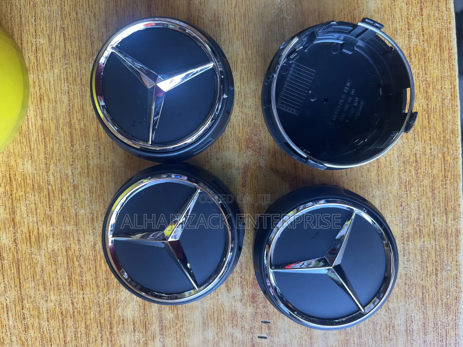 Mercedes Benz Universal Alloy Rim Cups