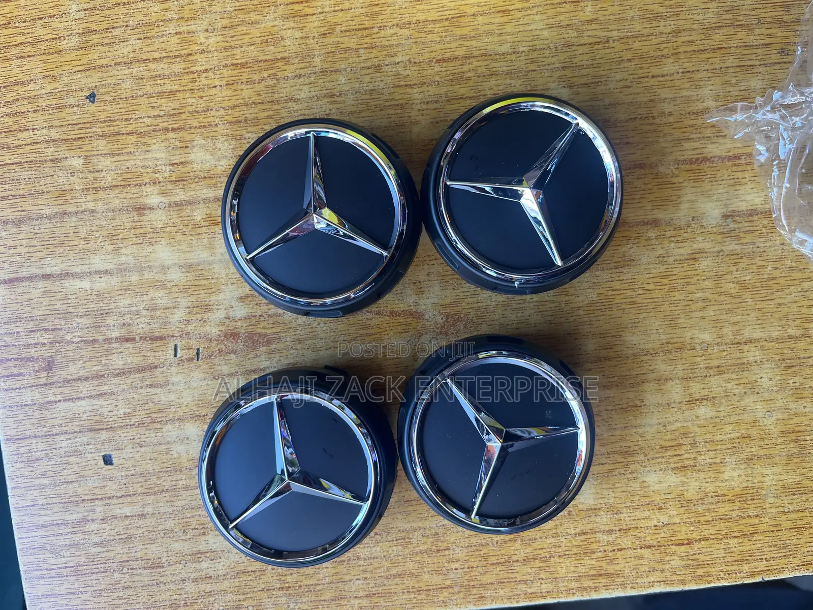 Mercedes Benz Universal Alloy Rim Cups