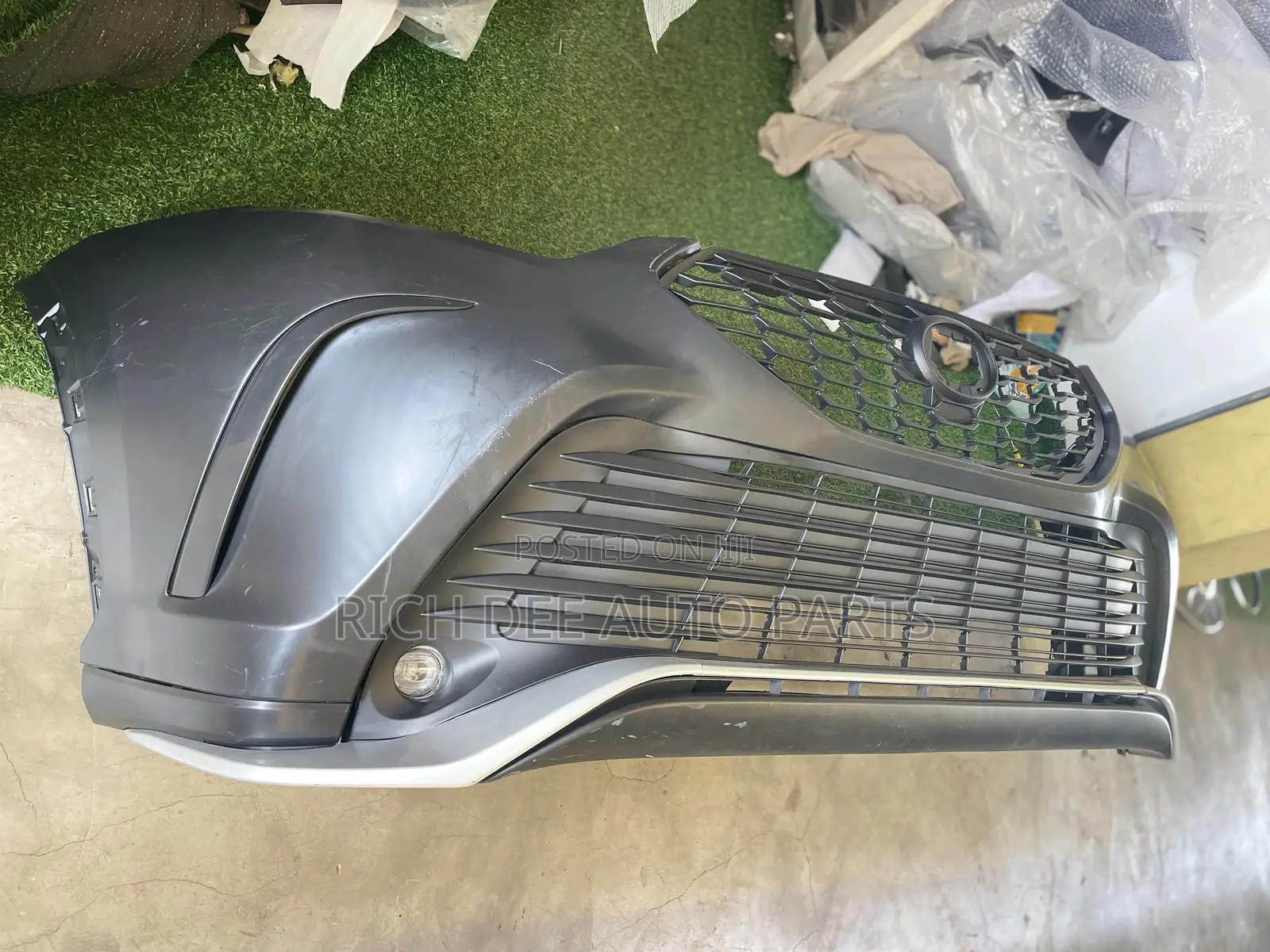Toyota Highlander 21 Front Bumper Complete 2020, 2021, 2022, 2023