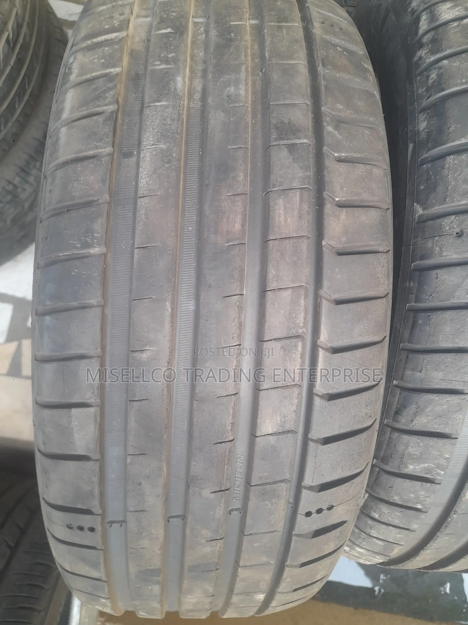215/45r17 Tires