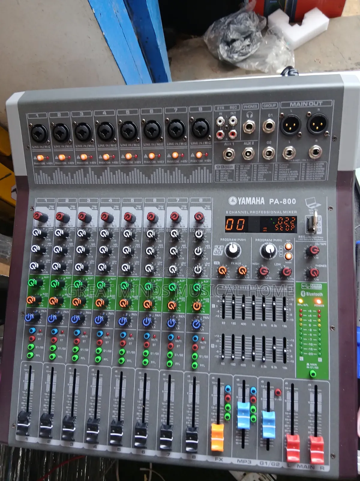 Yamaha Pa-800 8 Channels Mxer
