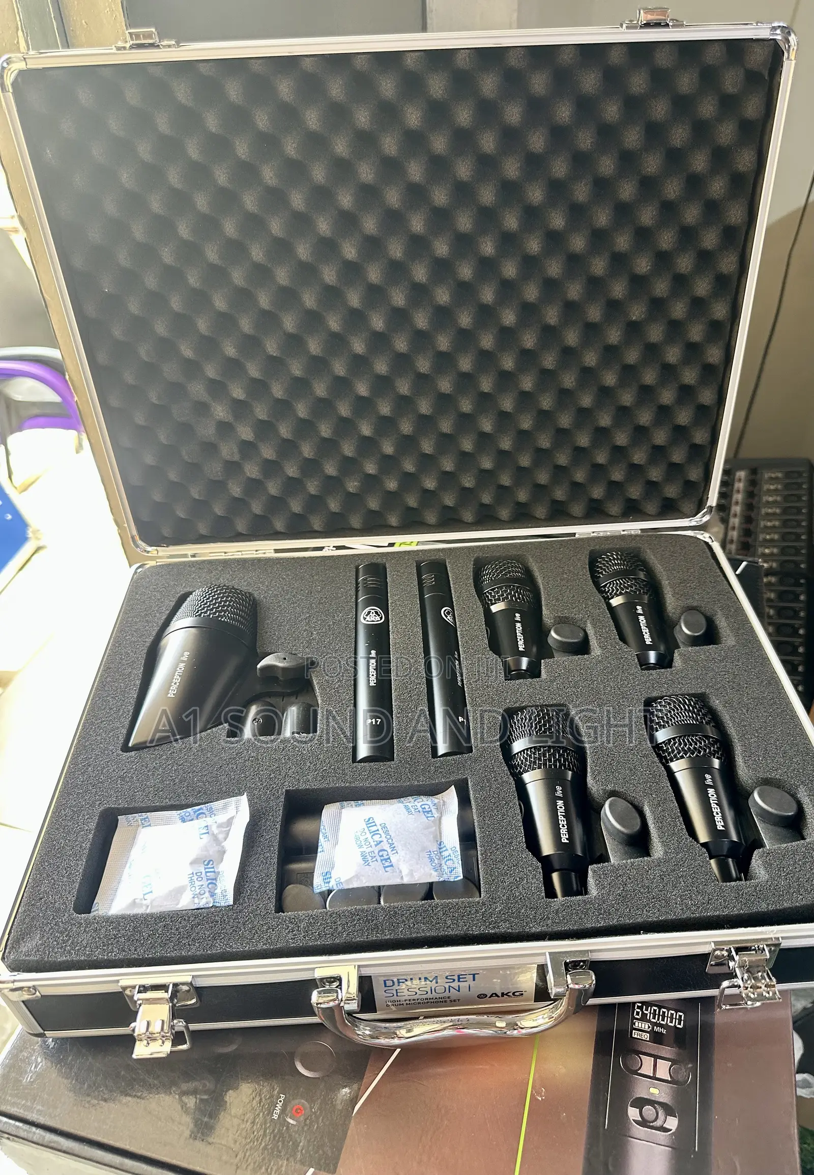 Akg Drum Set Session 1 Microphone Set