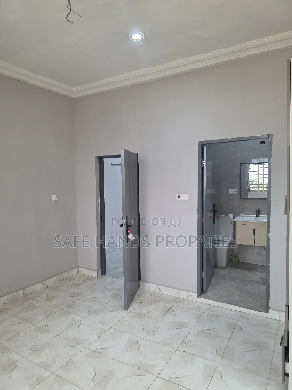 2bdrm Duplex in Accra Metropolitan for rent