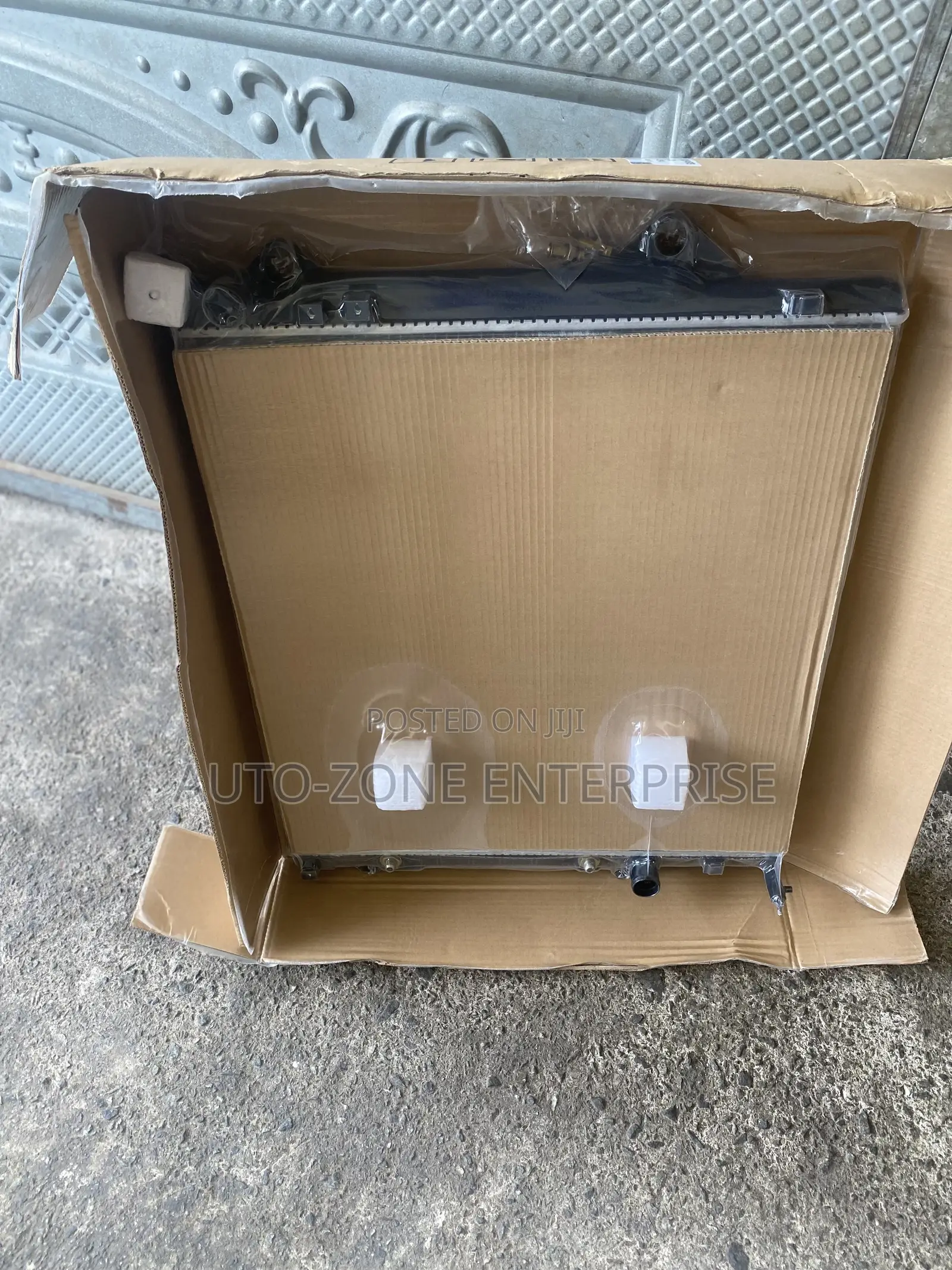 Toyota Land Cruiser Prado 2006 2007 2008 2009 2010 Radiator Tank