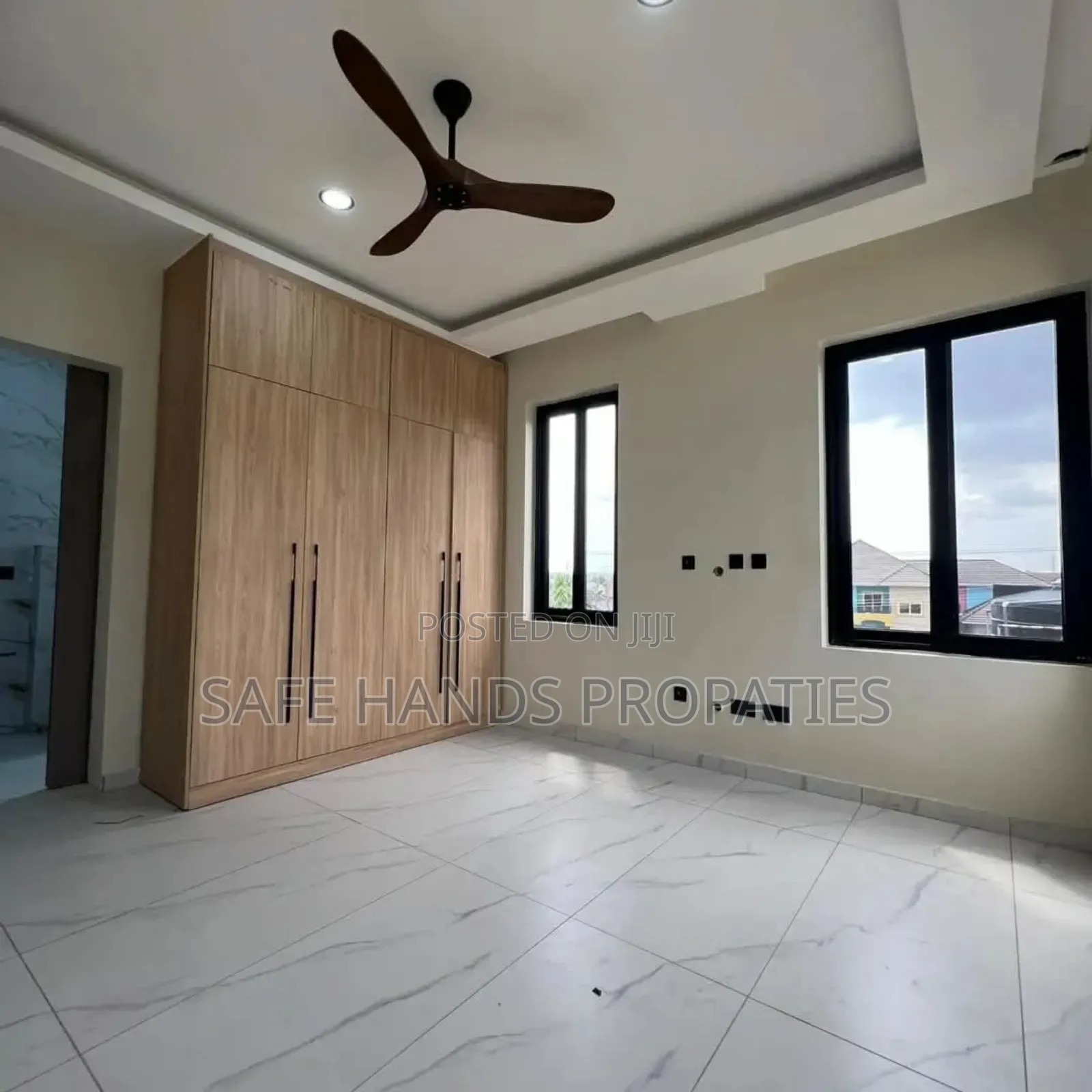 4bdrm House in Accra Metropolitan for sale