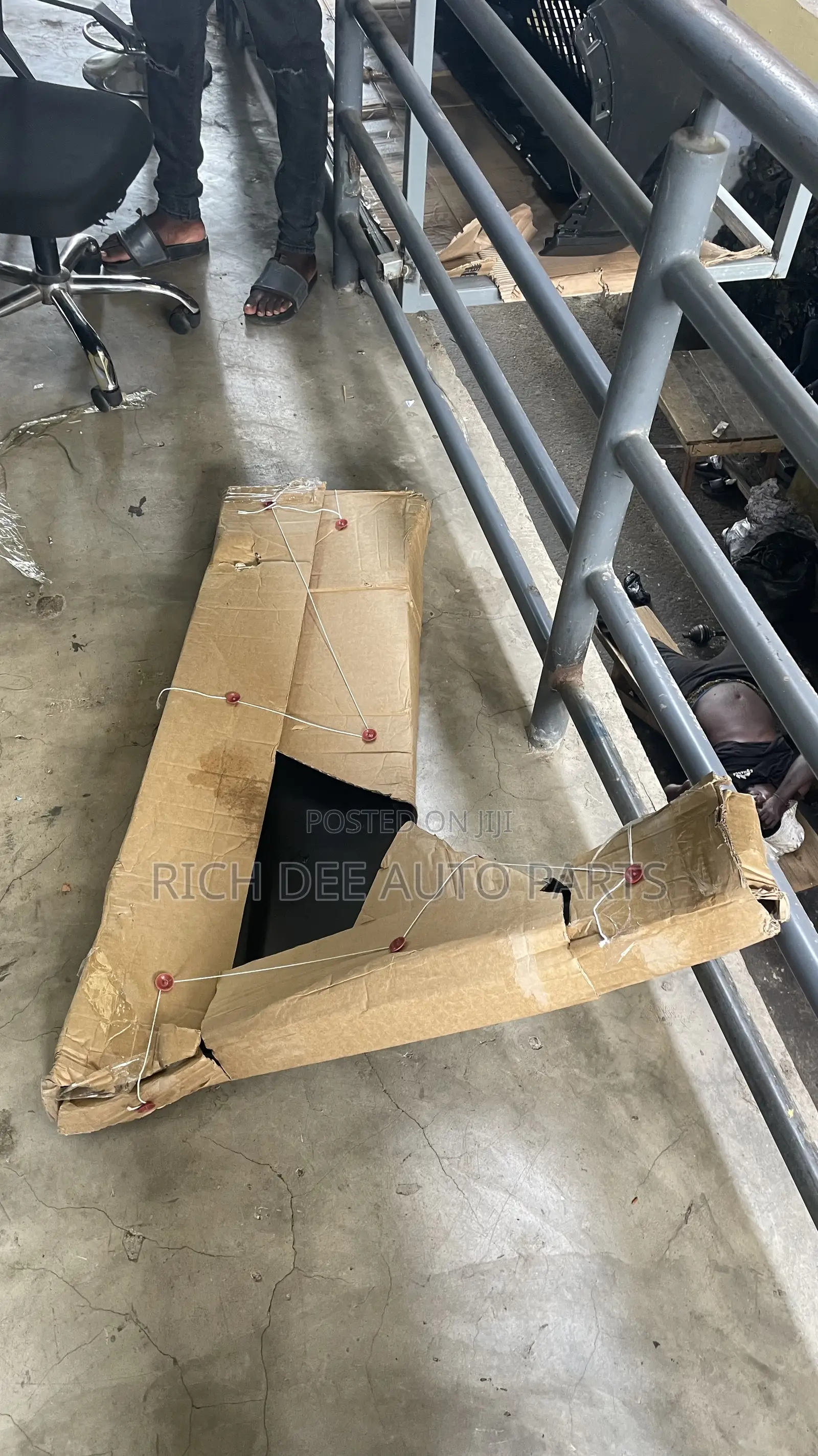 Mitsubishi Outlander 16 Fender 2016, 2017, 2018, 2019, 2020 Right/Left