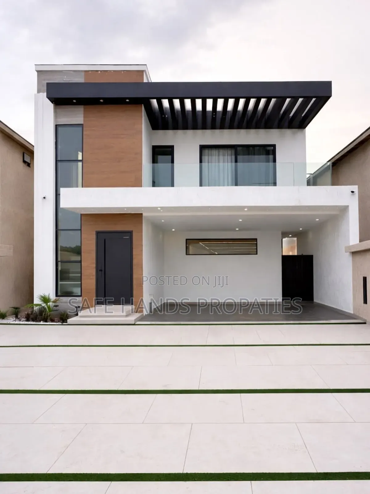 Furnished 4bdrm House in Accra Metropolitan for sale