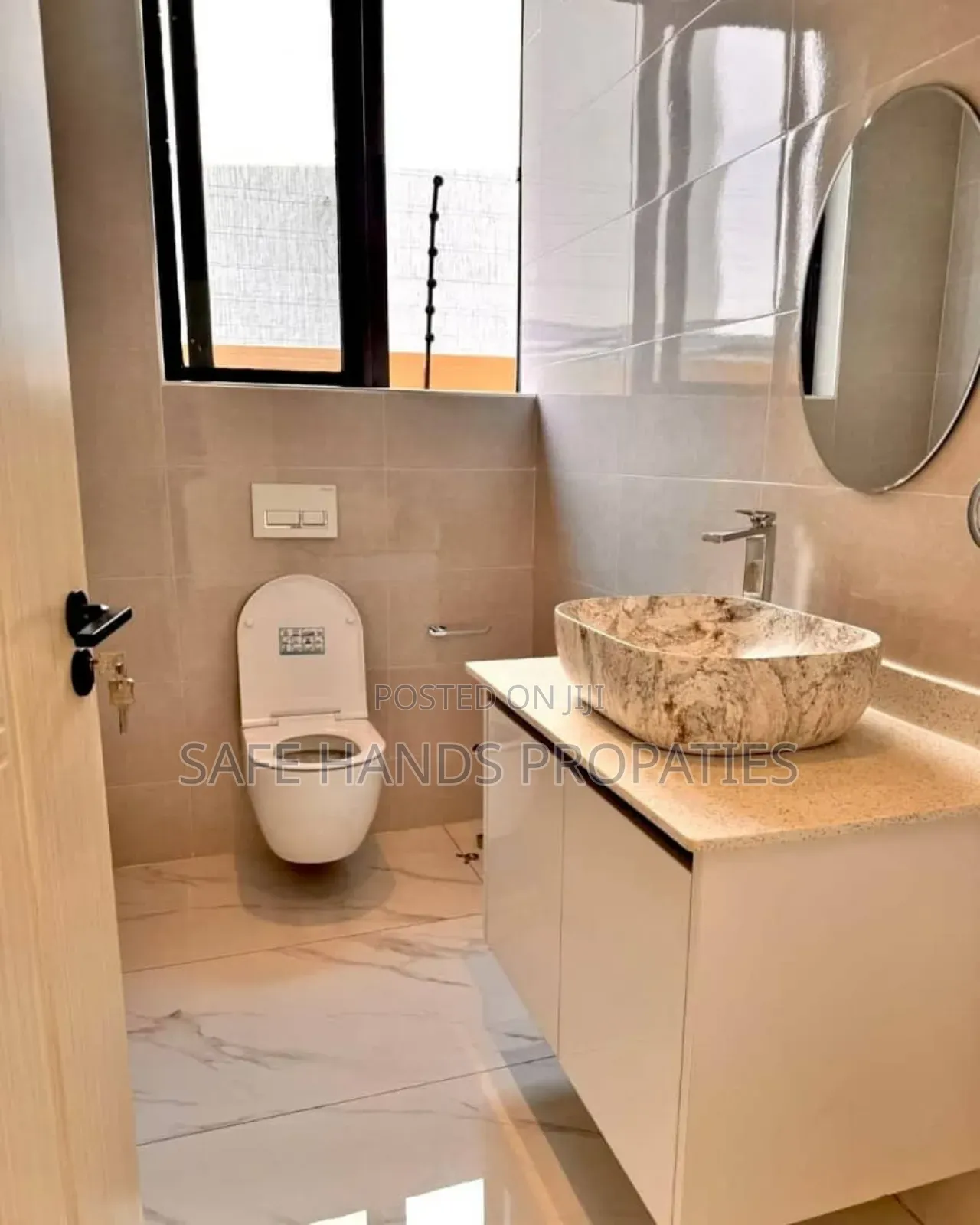 4bdrm House in Accra Metropolitan for sale