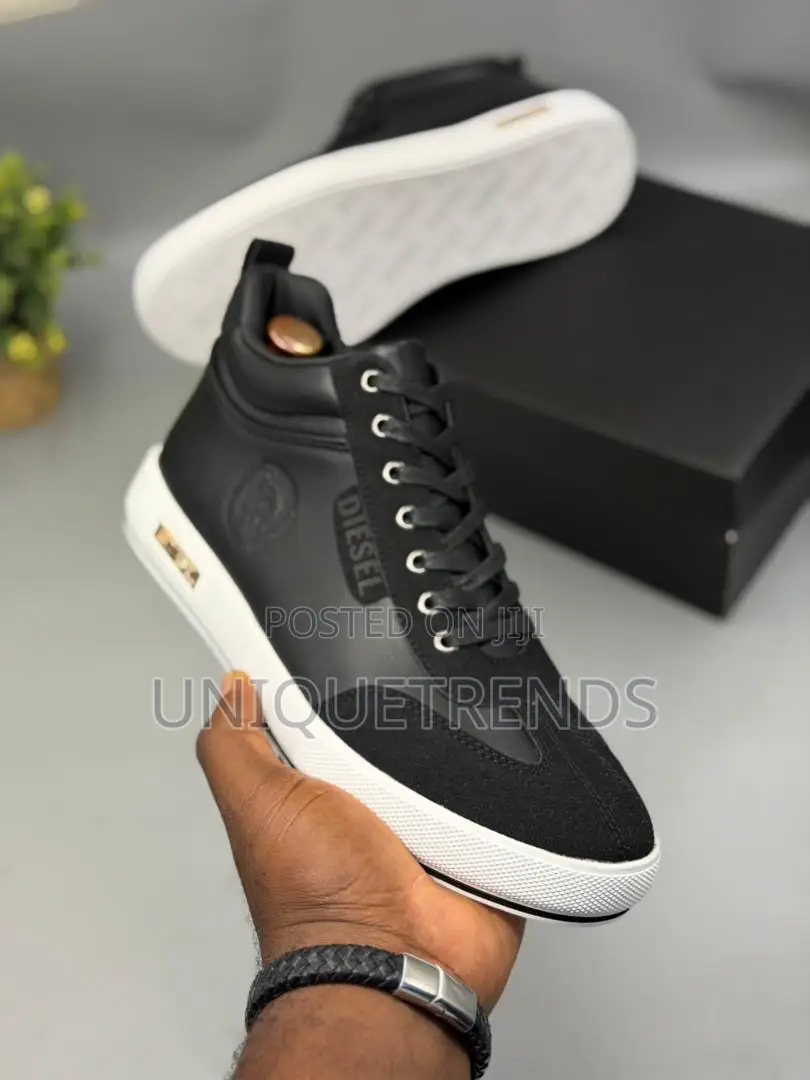 High Quality Diesel Ankle Boots (Black and White)