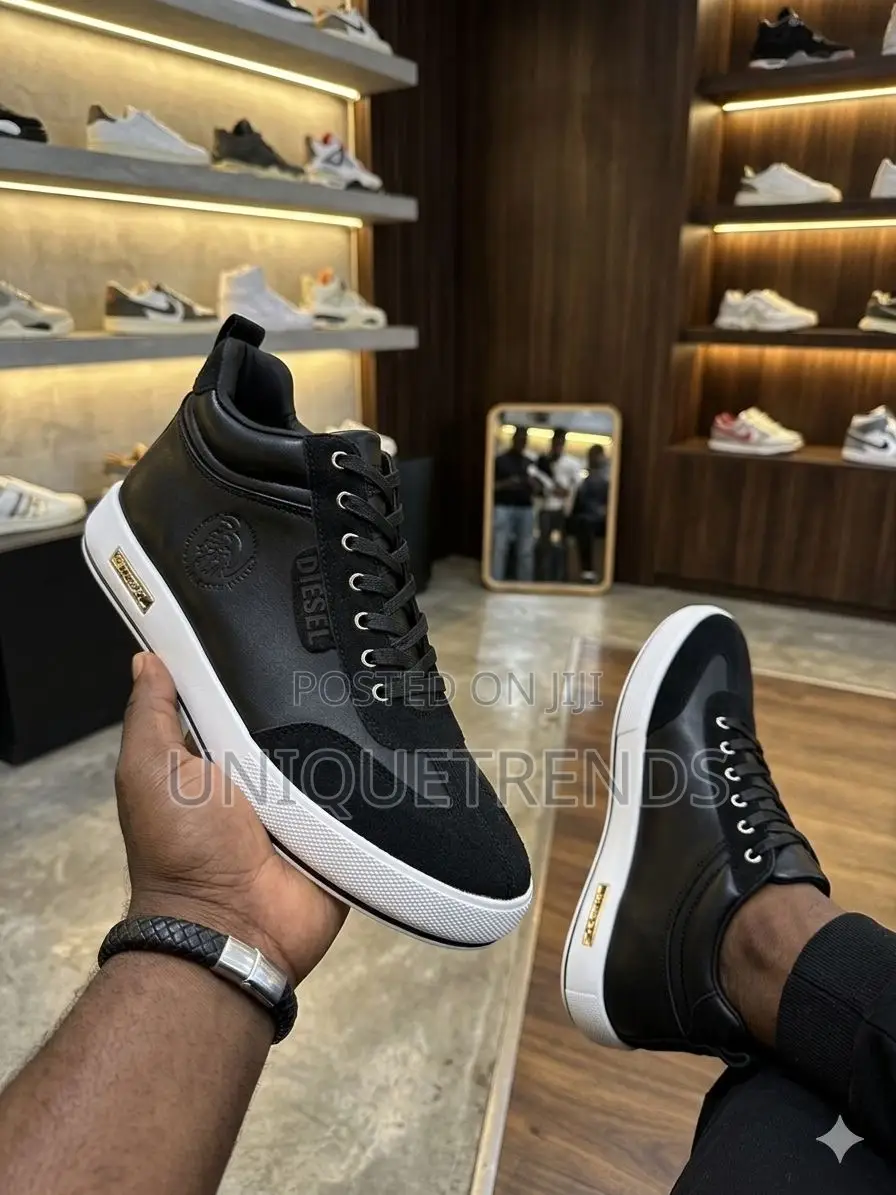 High Quality Diesel Ankle Boots (Black and White)