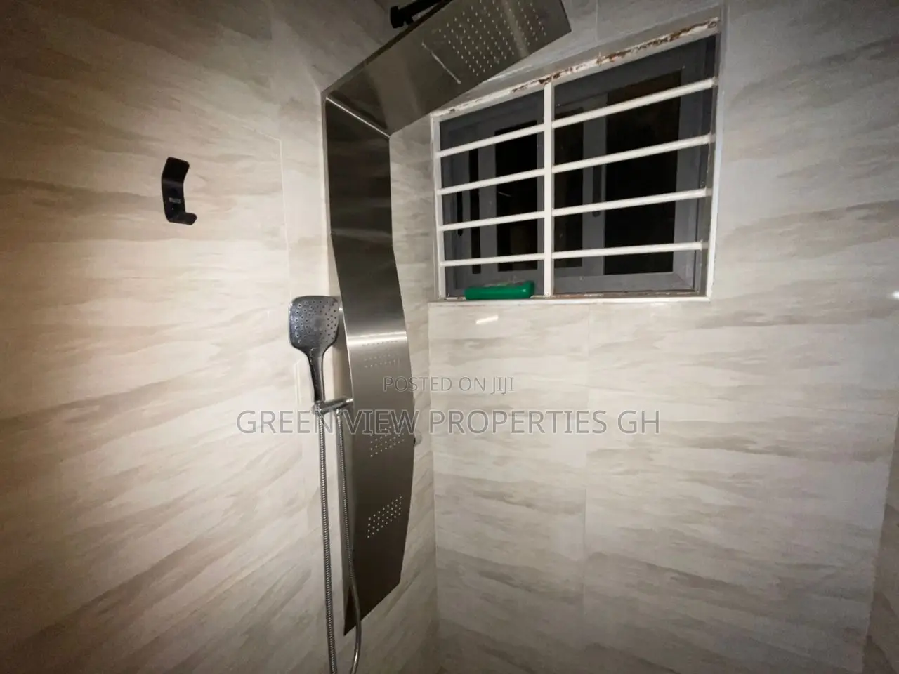 2bdrm Apartment in Ashaley Botwe for rent