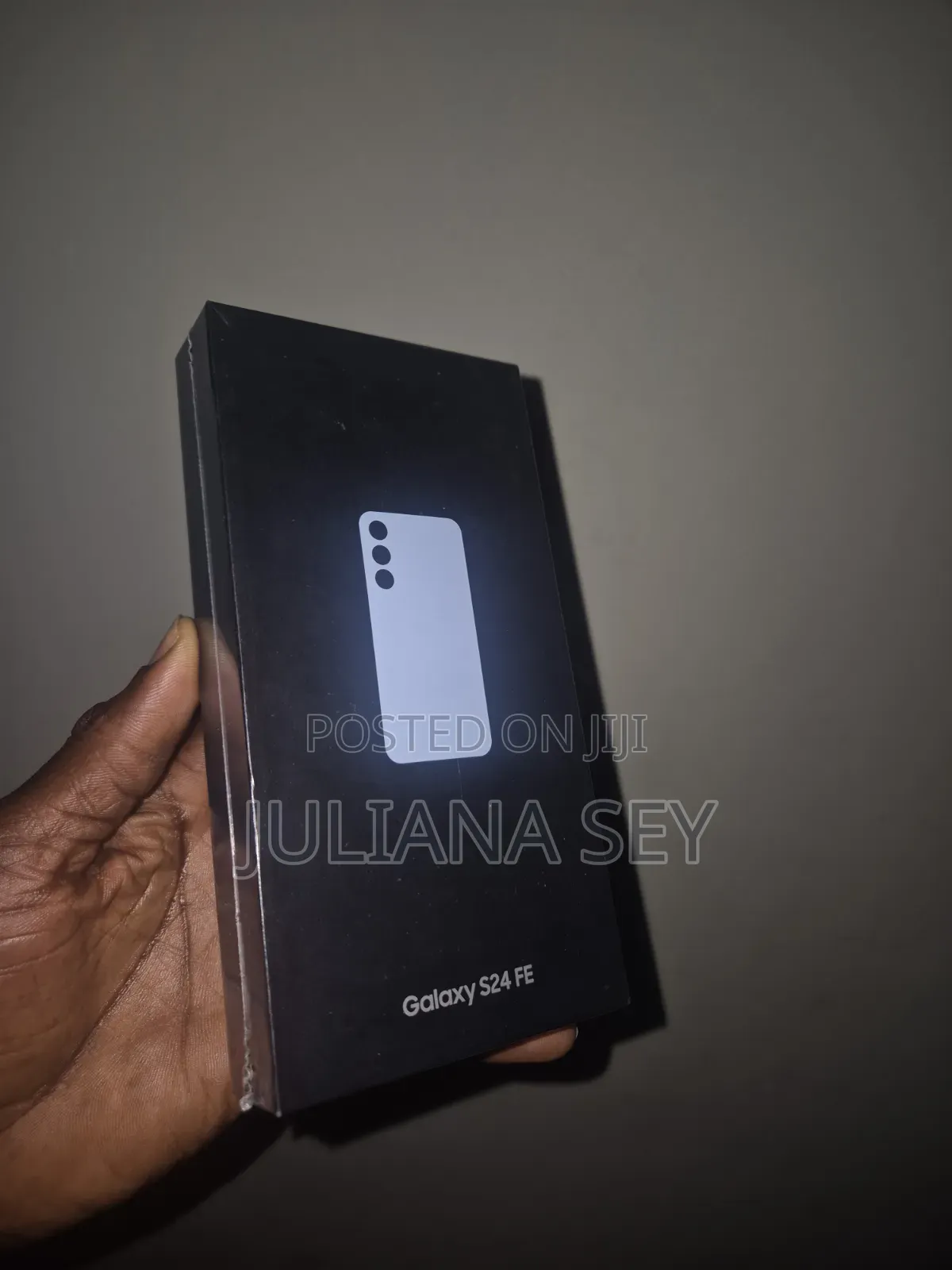 New Samsung Galaxy S24 FE 128 GB Blue