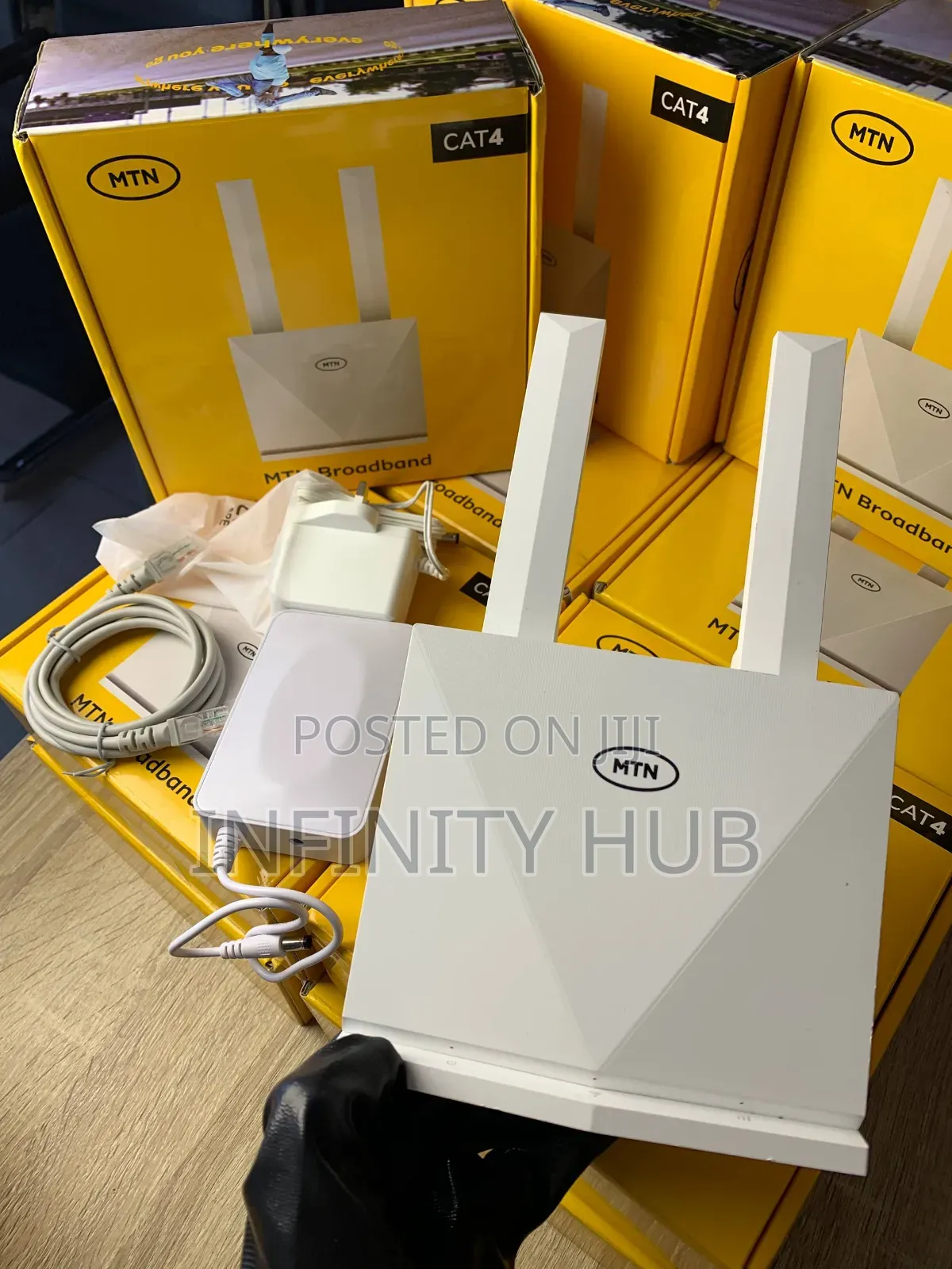  Universal Router