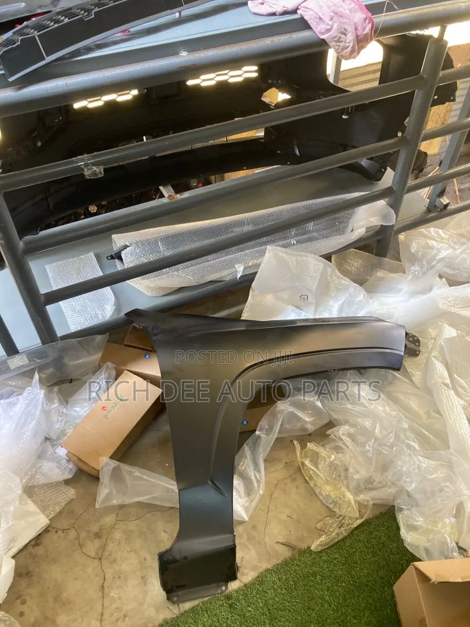 Mitsubishi L200 24 Front Fenders 2023, 2024, 2025 Rh/Lh