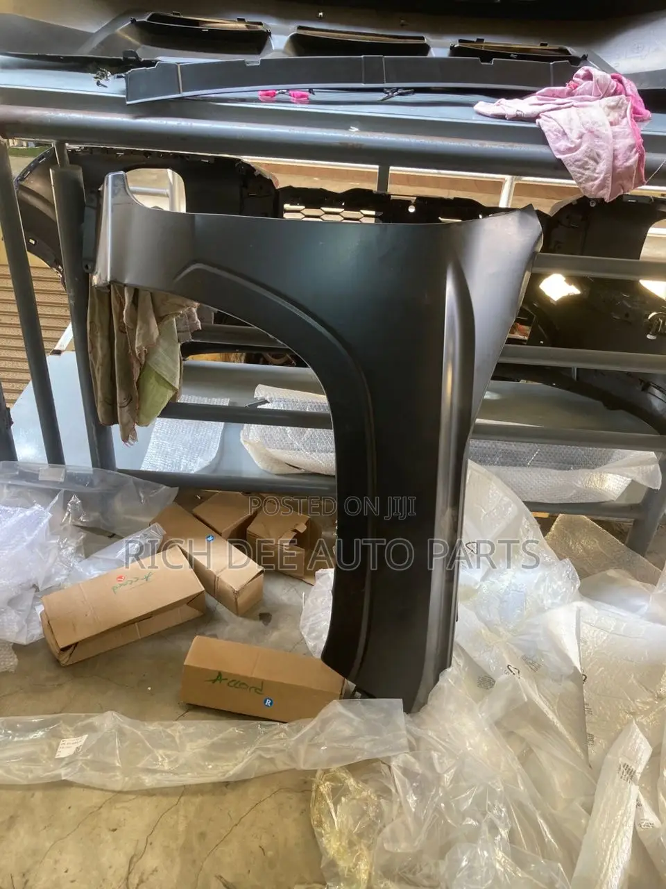Mitsubishi L200 24 Front Fenders 2023, 2024, 2025 Rh/Lh