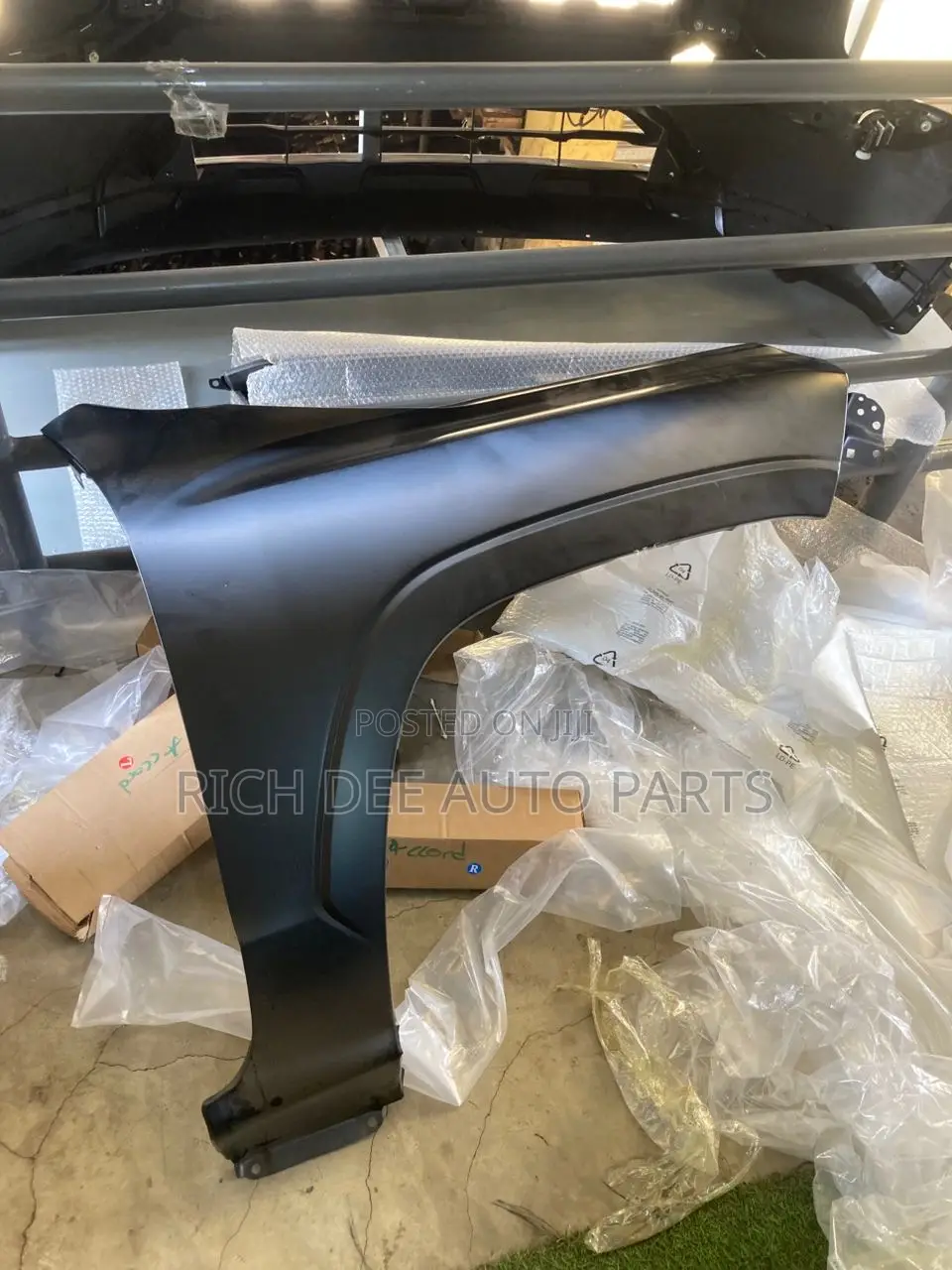 Mitsubishi L200 24 Front Fenders 2023, 2024, 2025 Rh/Lh