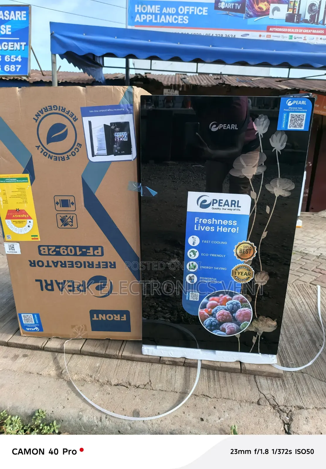 Pearl 80liter Table Top Single Door Fridge Black