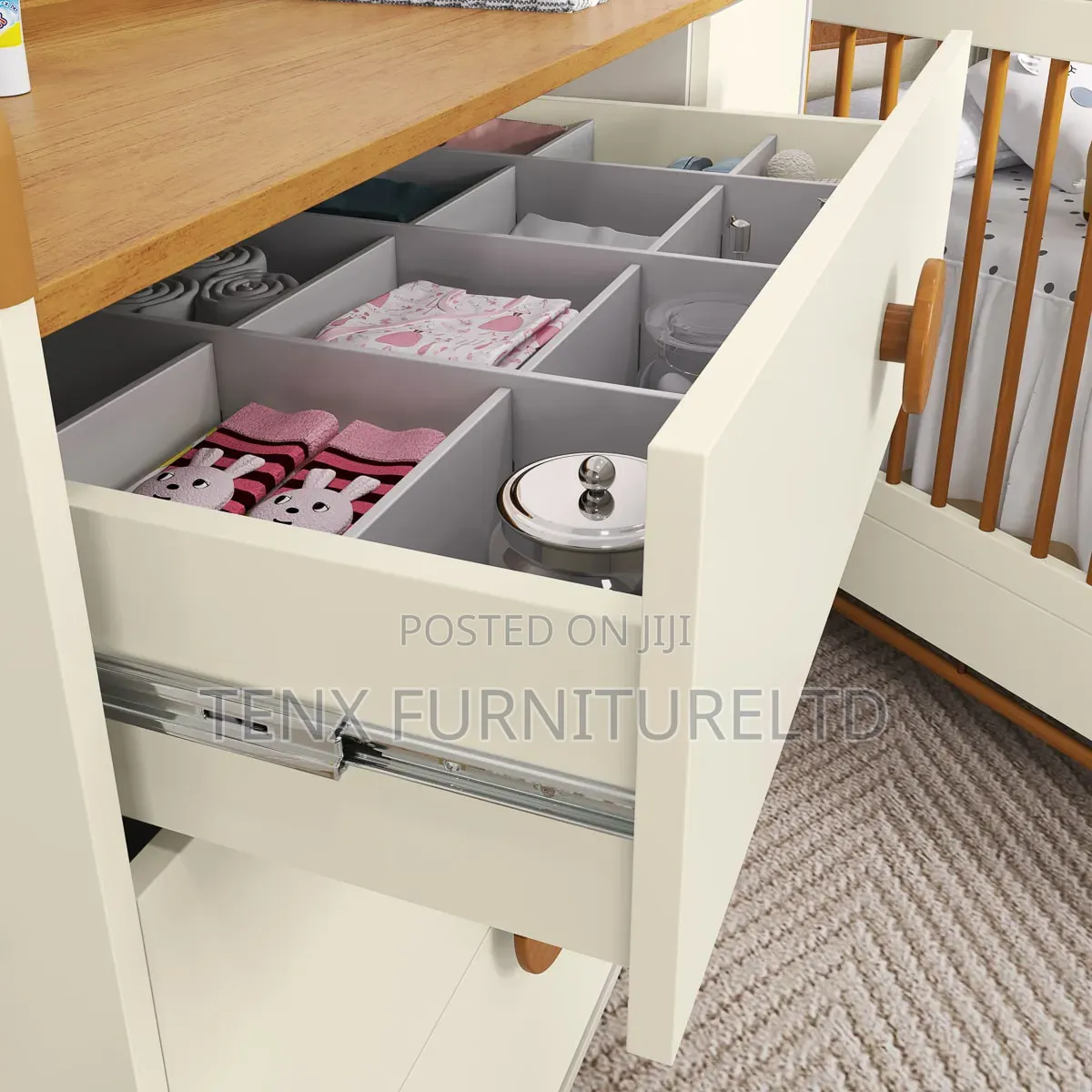 Drawers/Chest of Drawers (Kids)