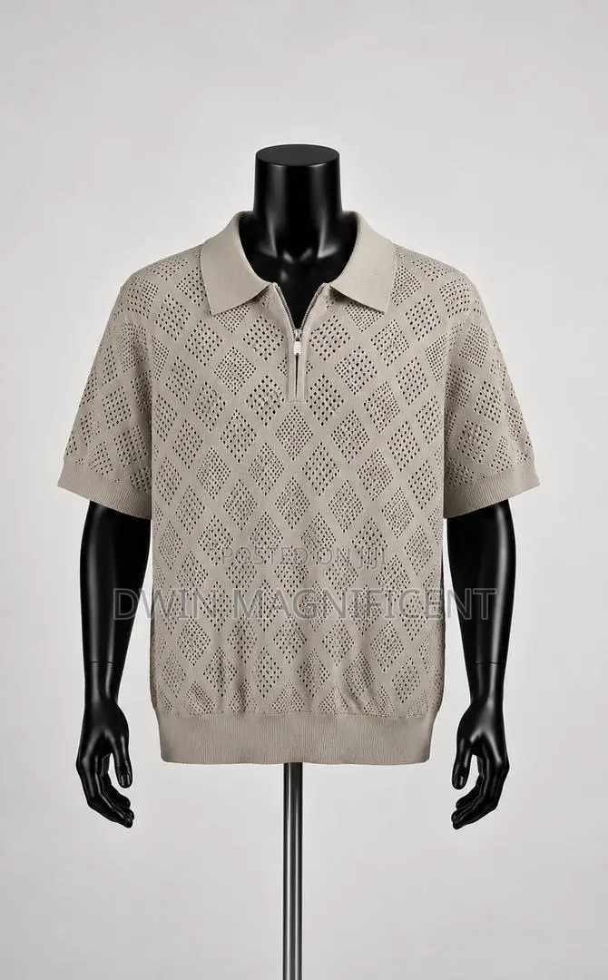 Knit Polo Shirt With a Zip Collar