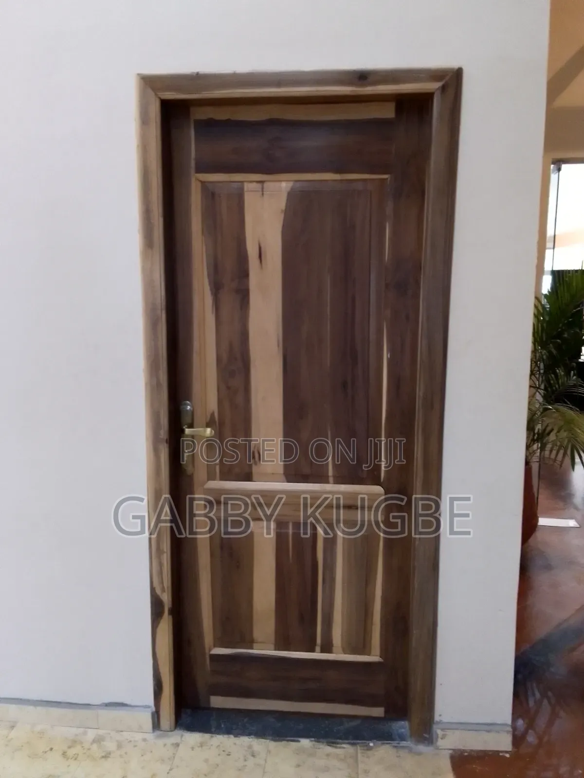Prime Spray Doors
