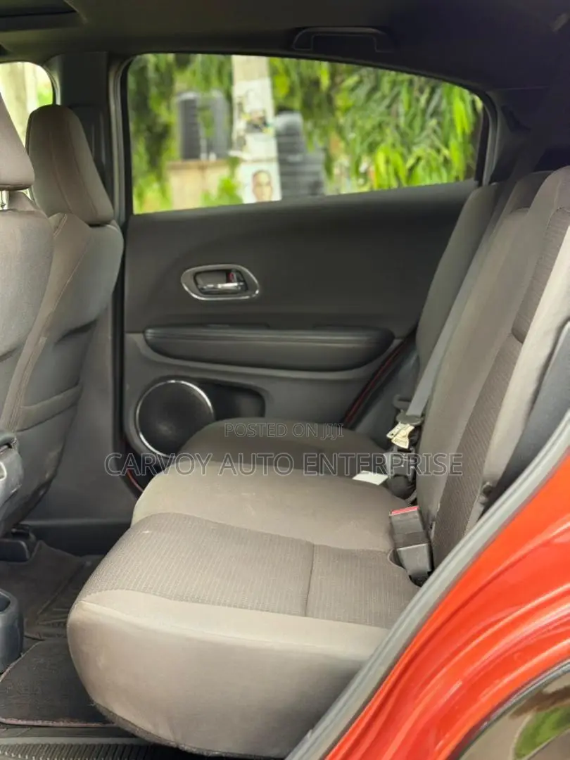 Honda HR-V Sport 2022 Maroon