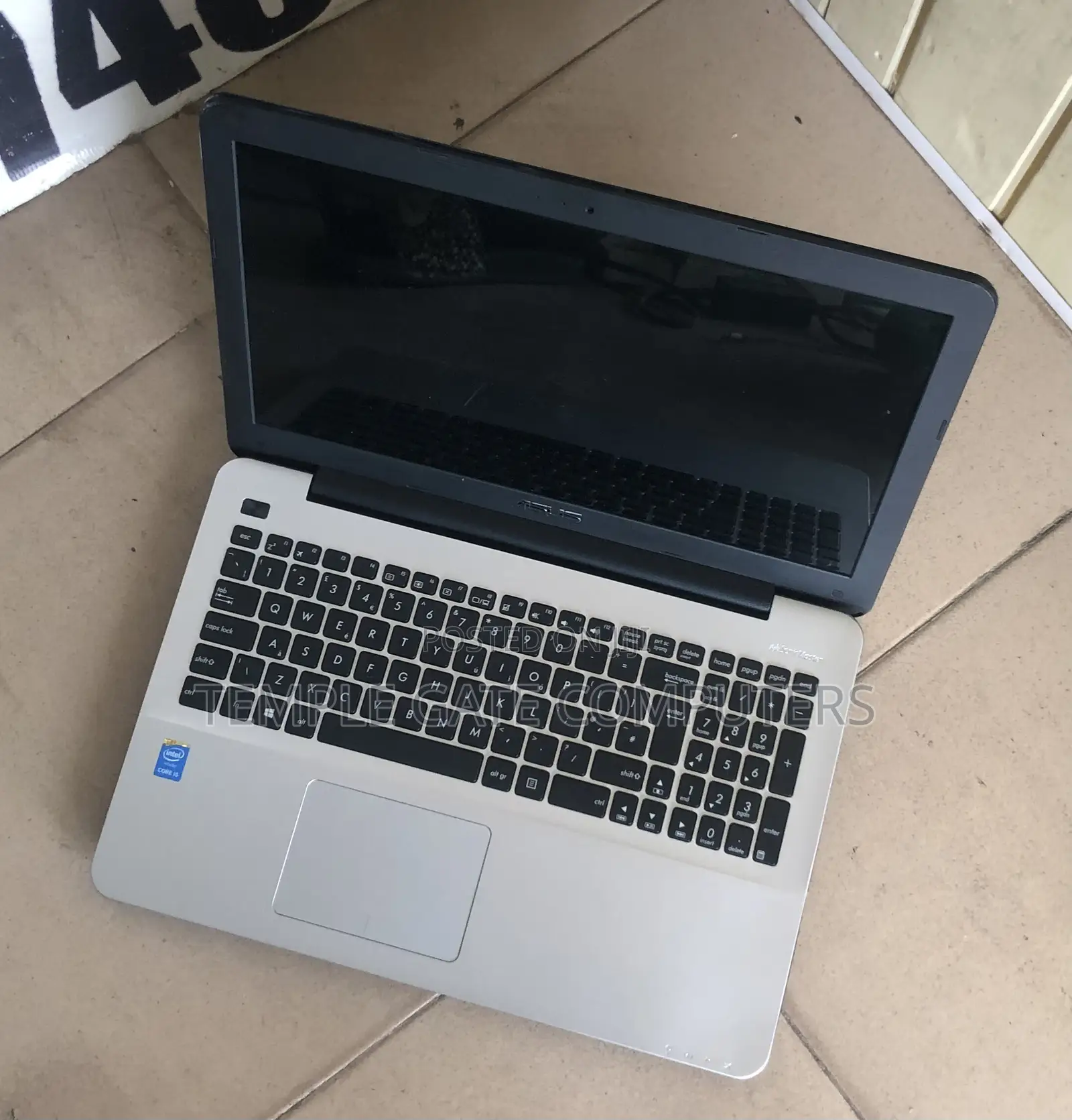 Laptop Asus X550LA 8GB Intel Core i5 HDD 500GB
