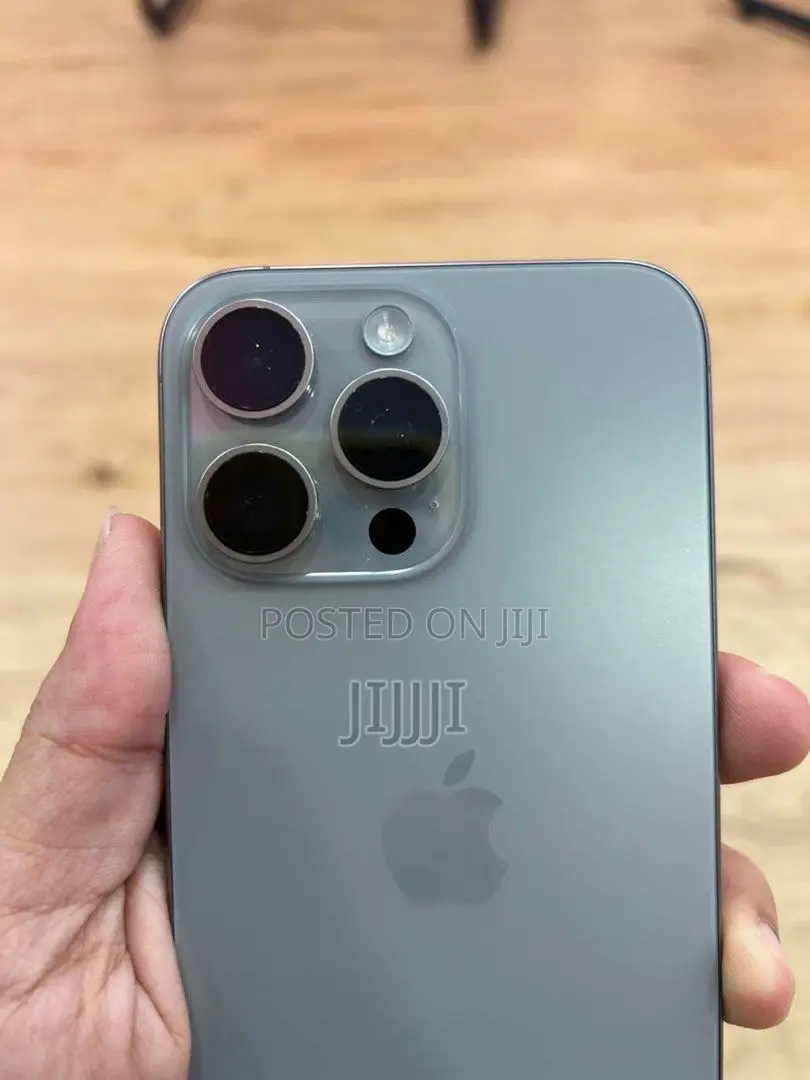 Apple iPhone 15 Pro Max 512 GB Silver