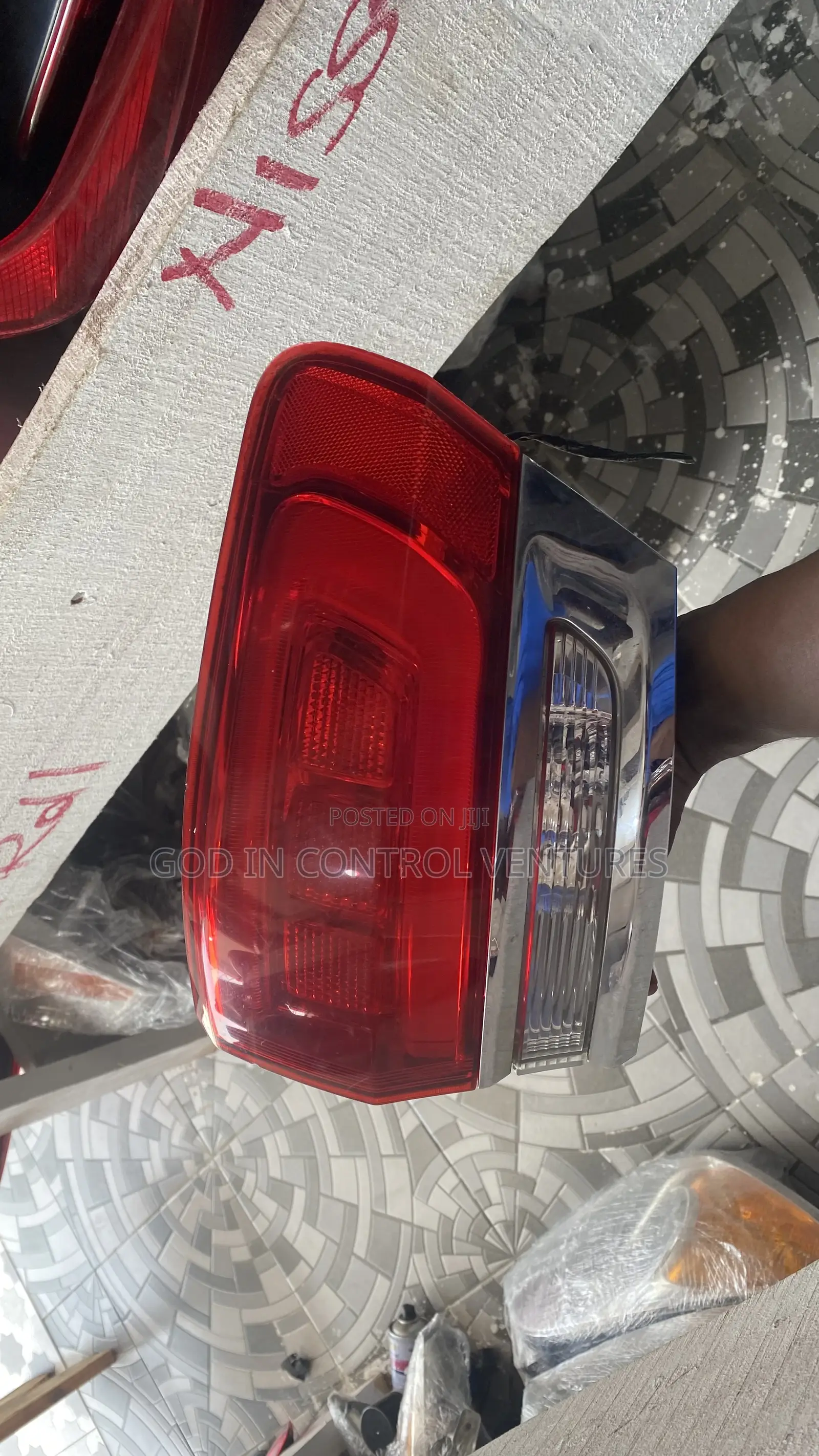 Jeep Grand Cherokee 2014-2018 Tail Light