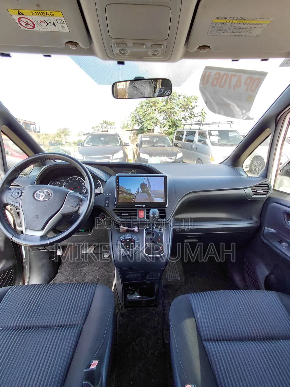 Toyota Voxy SV Premium 2014 White