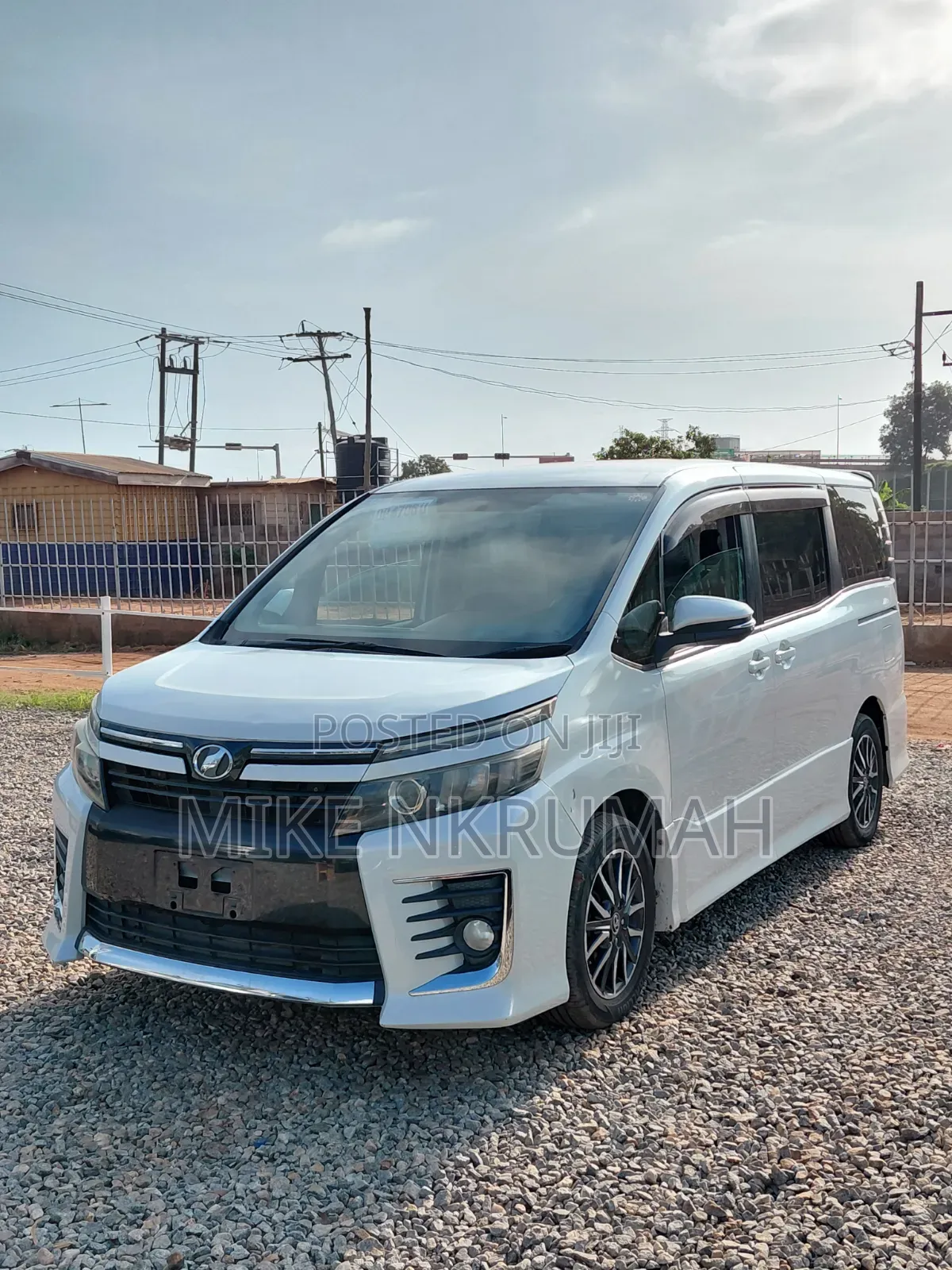 Toyota Voxy SV Premium 2014 White