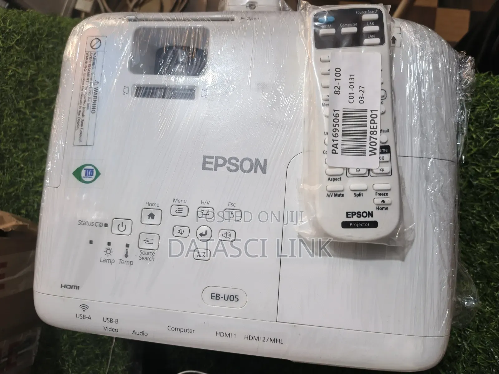 Uk-Used Epson Eb- Uo5 4000lumens Projector