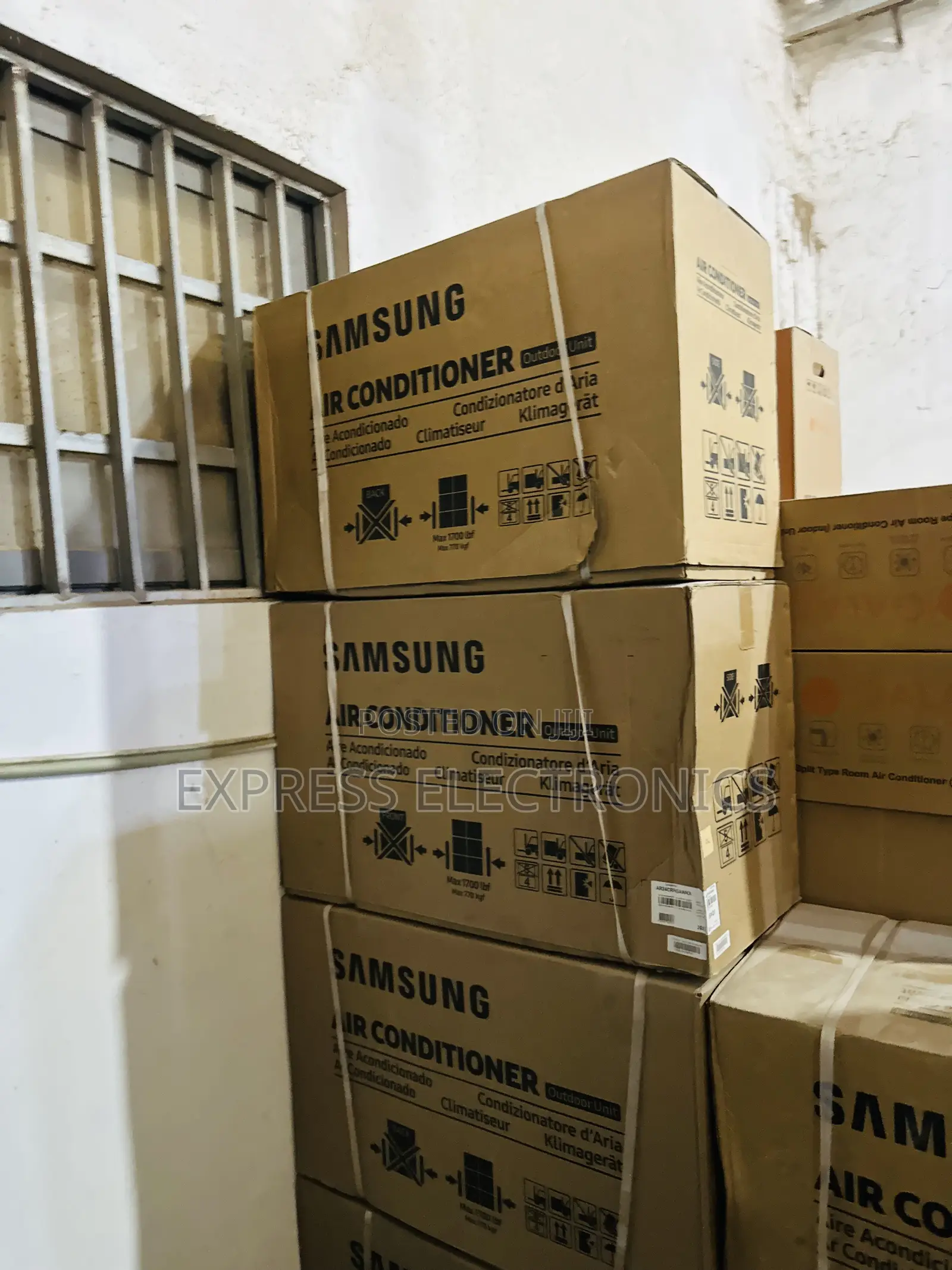 Available Now at Store Samsung 1.5hp Air Conditioner Split