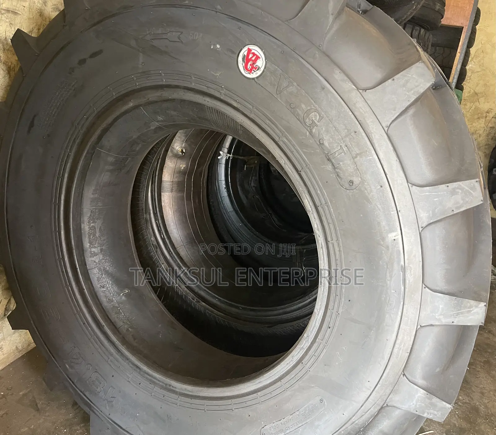 18.4-30 VGL Tractor Tyre