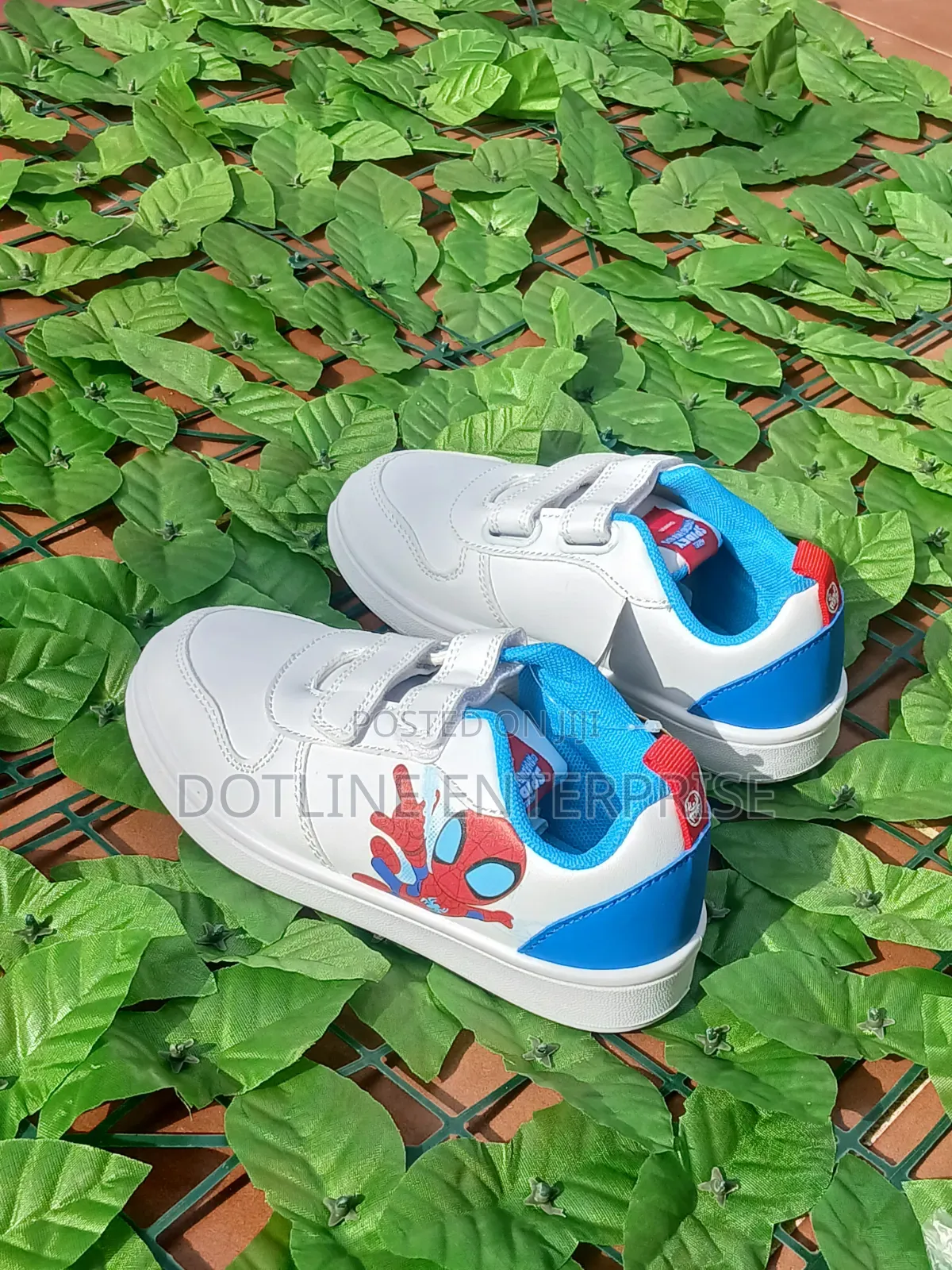 Boy's Sneakers