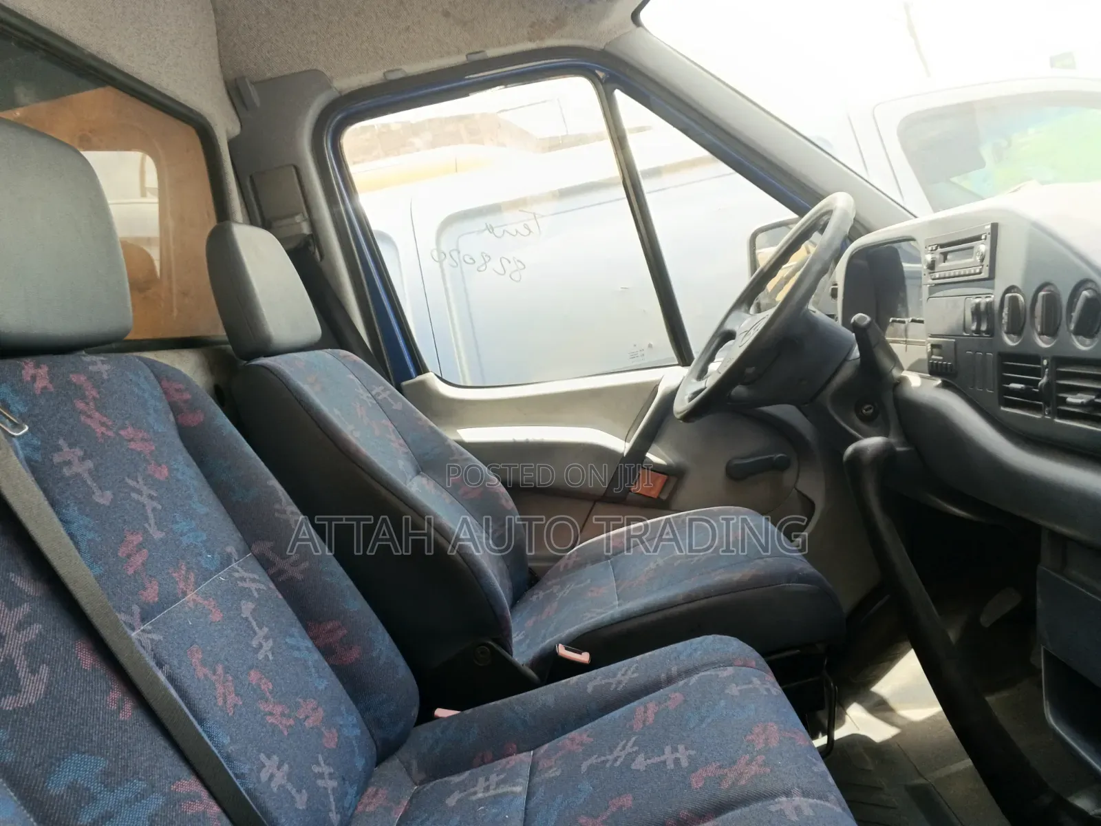 Mercedes-Benz Sprinter 2000 Blue