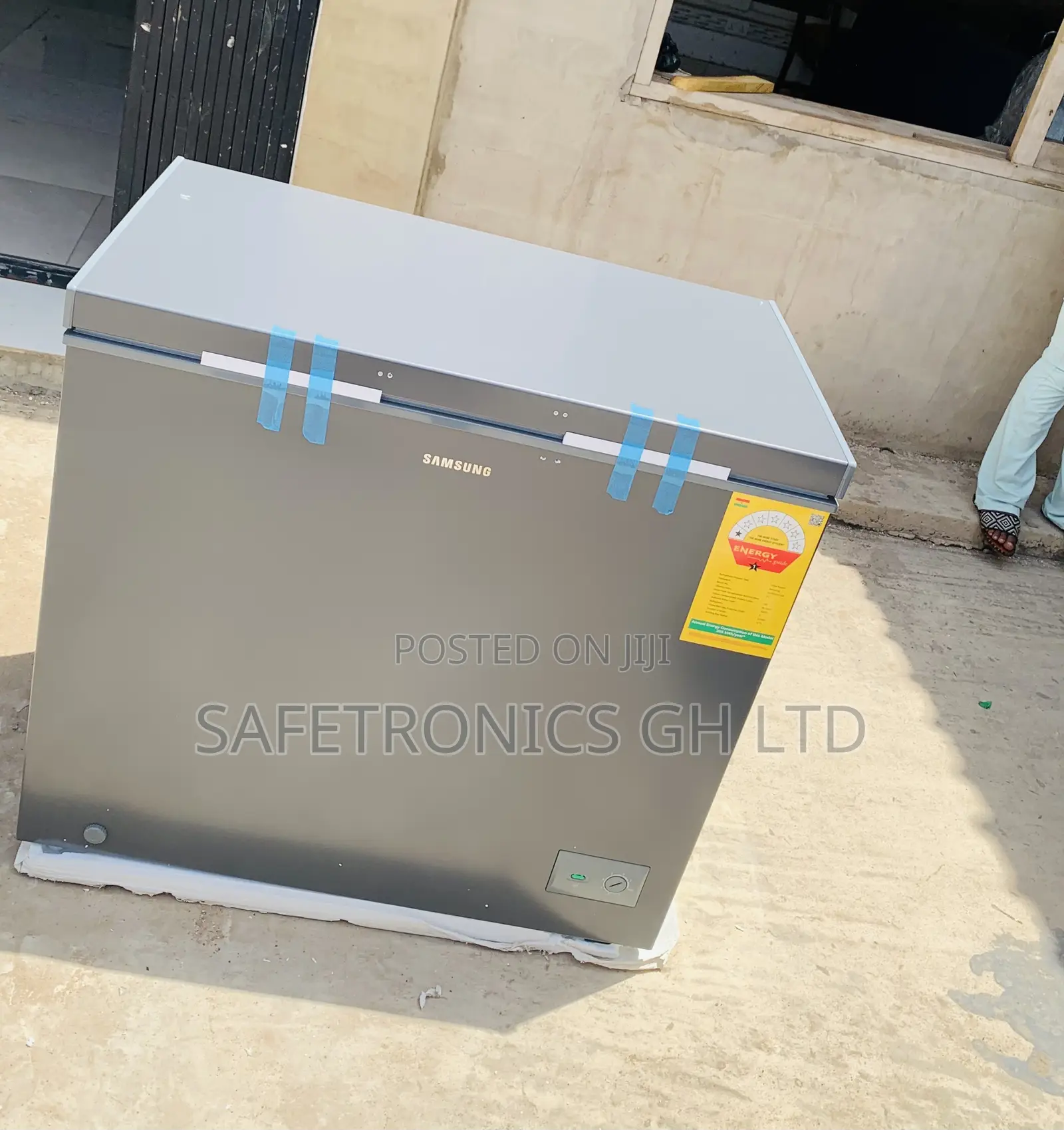 Most Affordable Samsung 198l Chest Freezer (Model: Ri70f20v1gagh)
