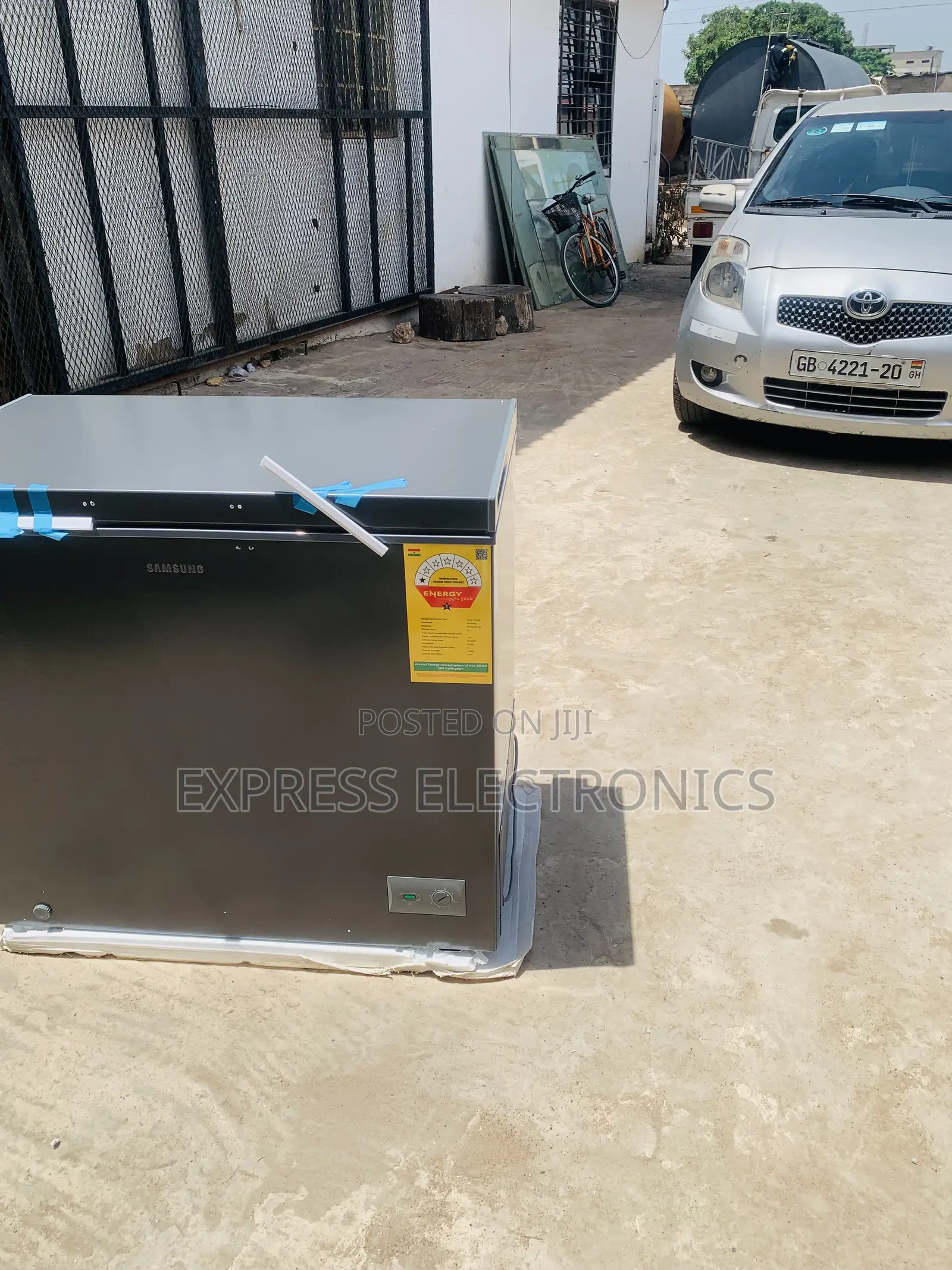 Best Buy for Less Samsung Chest Freezer 198l
