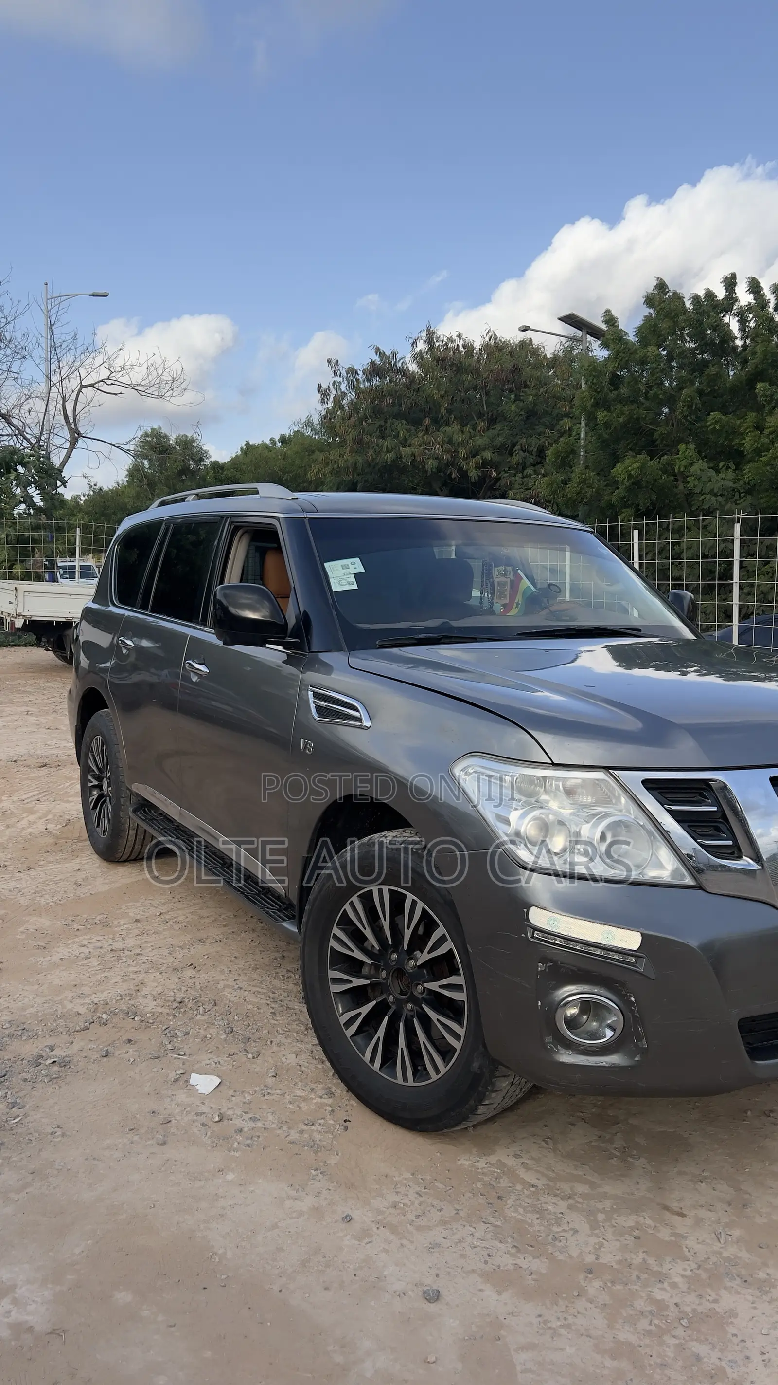 Nissan Patrol 2017 Silver