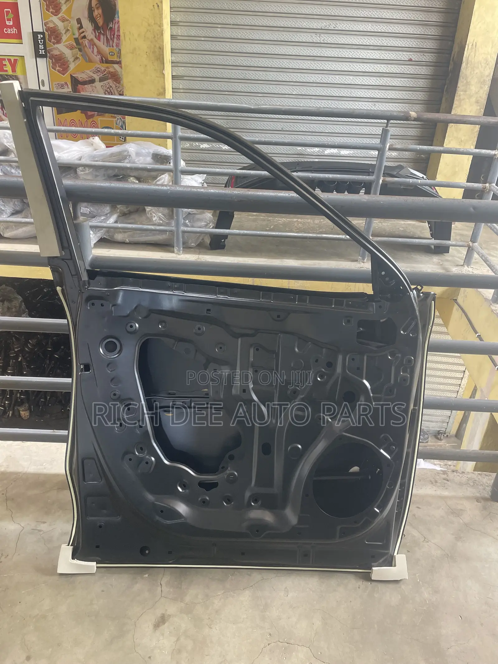 Toyota Highlander 24 Front Door 2021, 2022, 2023, 2024 Empty