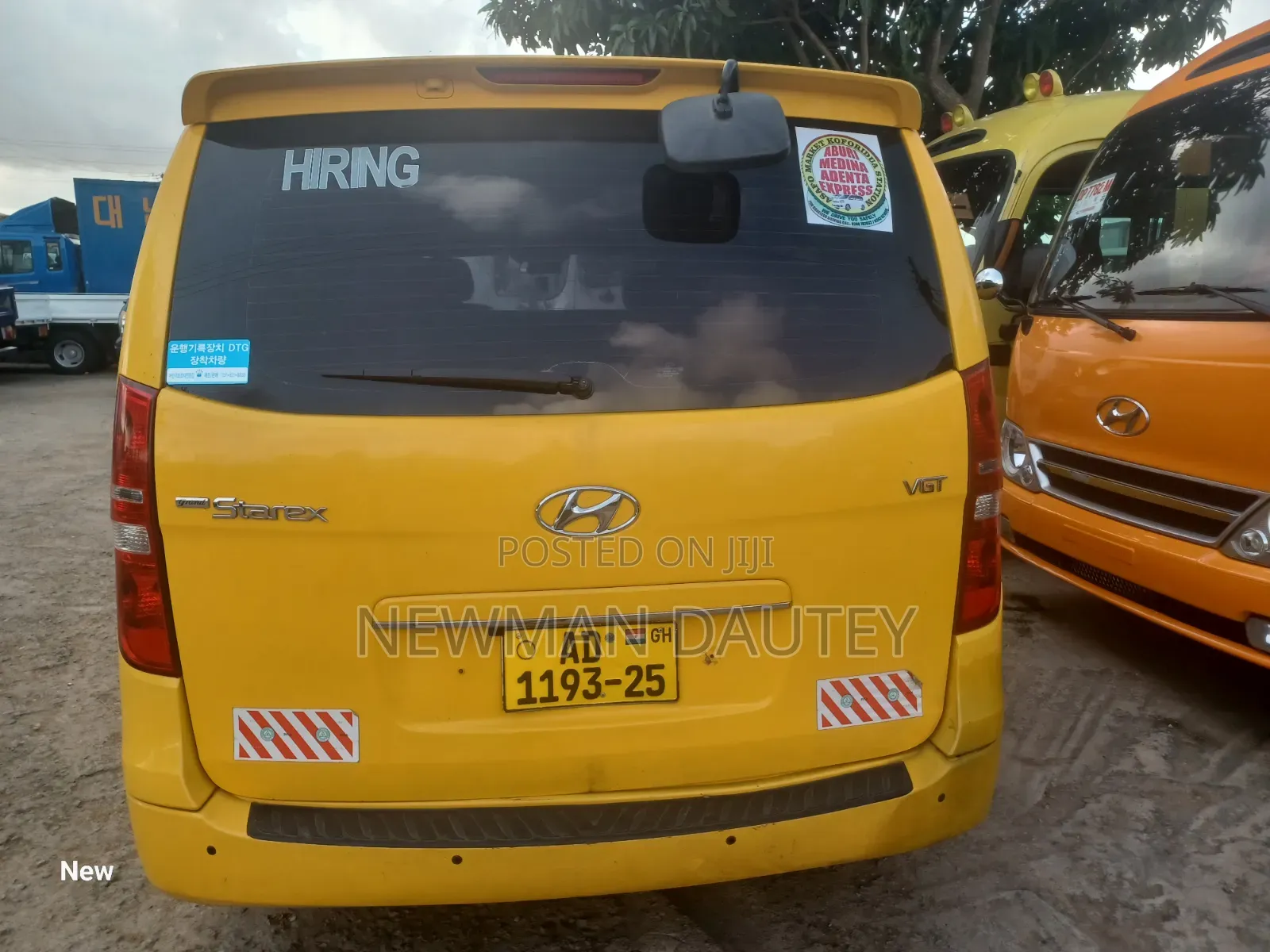 Hyundai Starex 2014 Yellow
