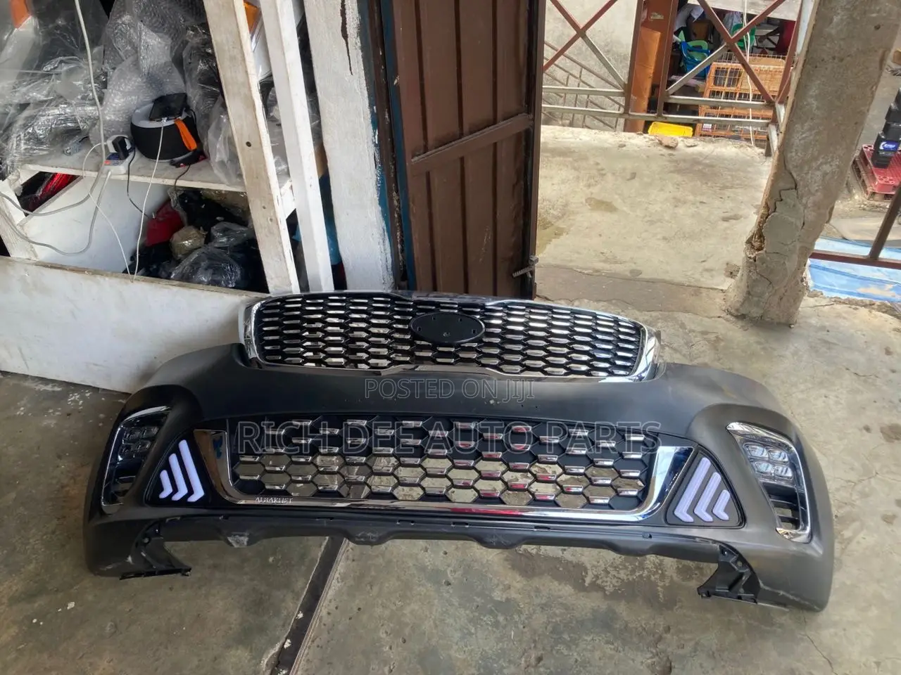 Kia Sorento Spec Front Bumper Complete 2016, 2017, 2018, 2019, 2020