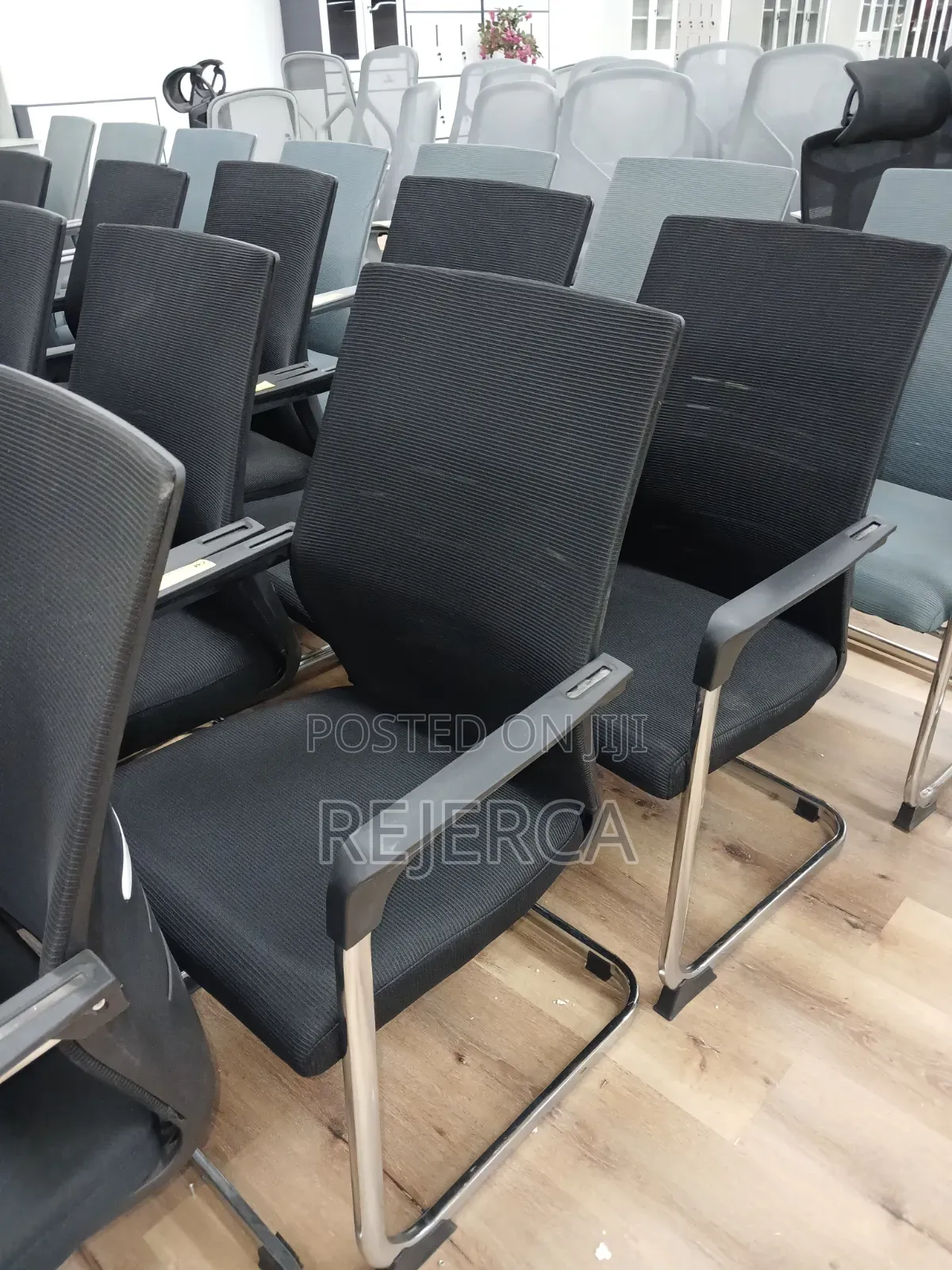 Quality Brand New Visitors Chair