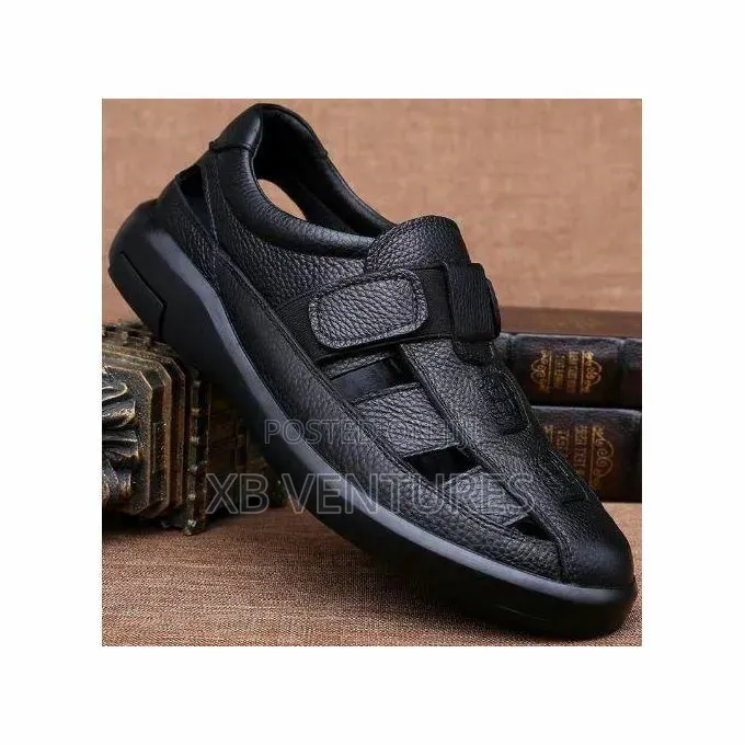 Closed-Toe
Leather Sandals