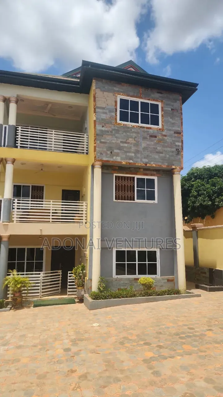 2bdrm Apartment in Atonsu  Abrabon, Kumasi Metropolitan for rent