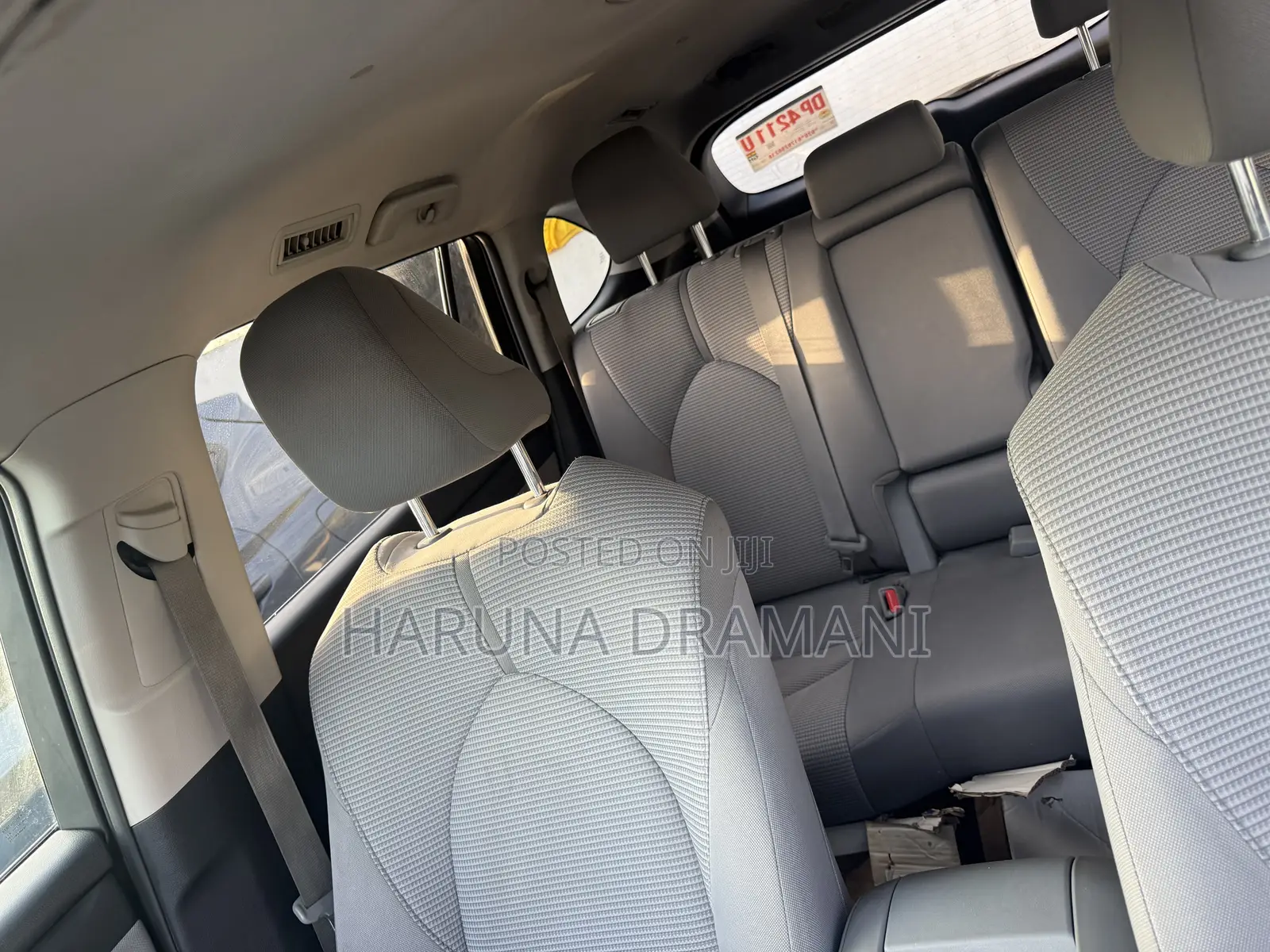 Toyota Highlander LE 2021 Black