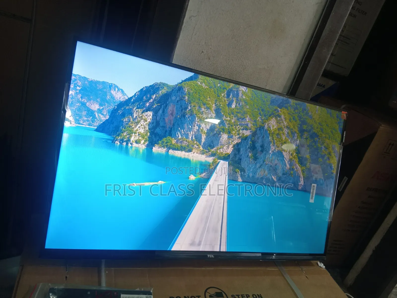 TCL Smart Tv Beauty That Blends With Any Decor