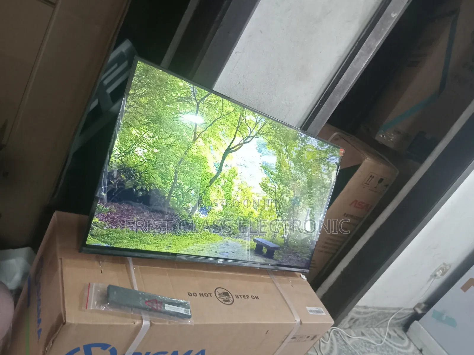 TCL Smart Tv Luxury That Transforms Small Rooms