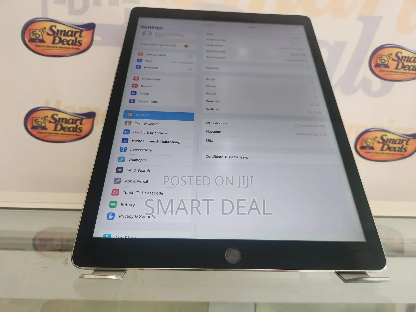 Apple iPad Pro 12.9 (2015) 32 GB Gray