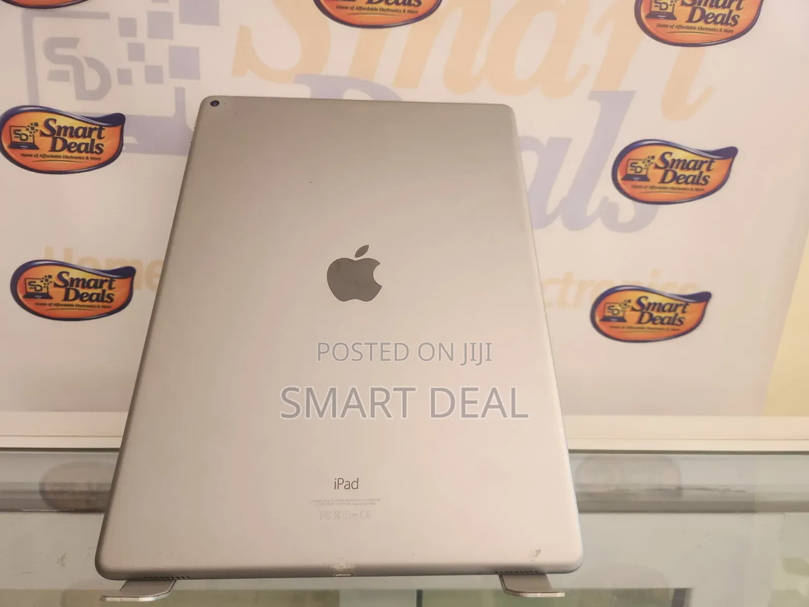 Apple iPad Pro 12.9 (2015) 32 GB Gray
