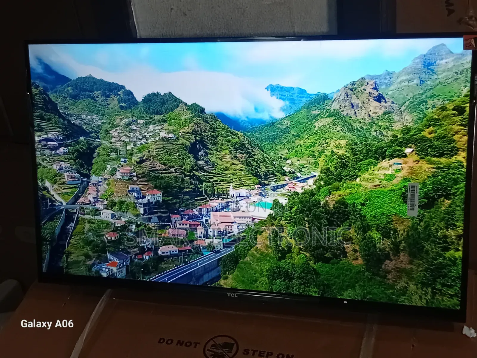 TCL 32-Inch Hd Smart Tv – Crystal Clear Entertainment